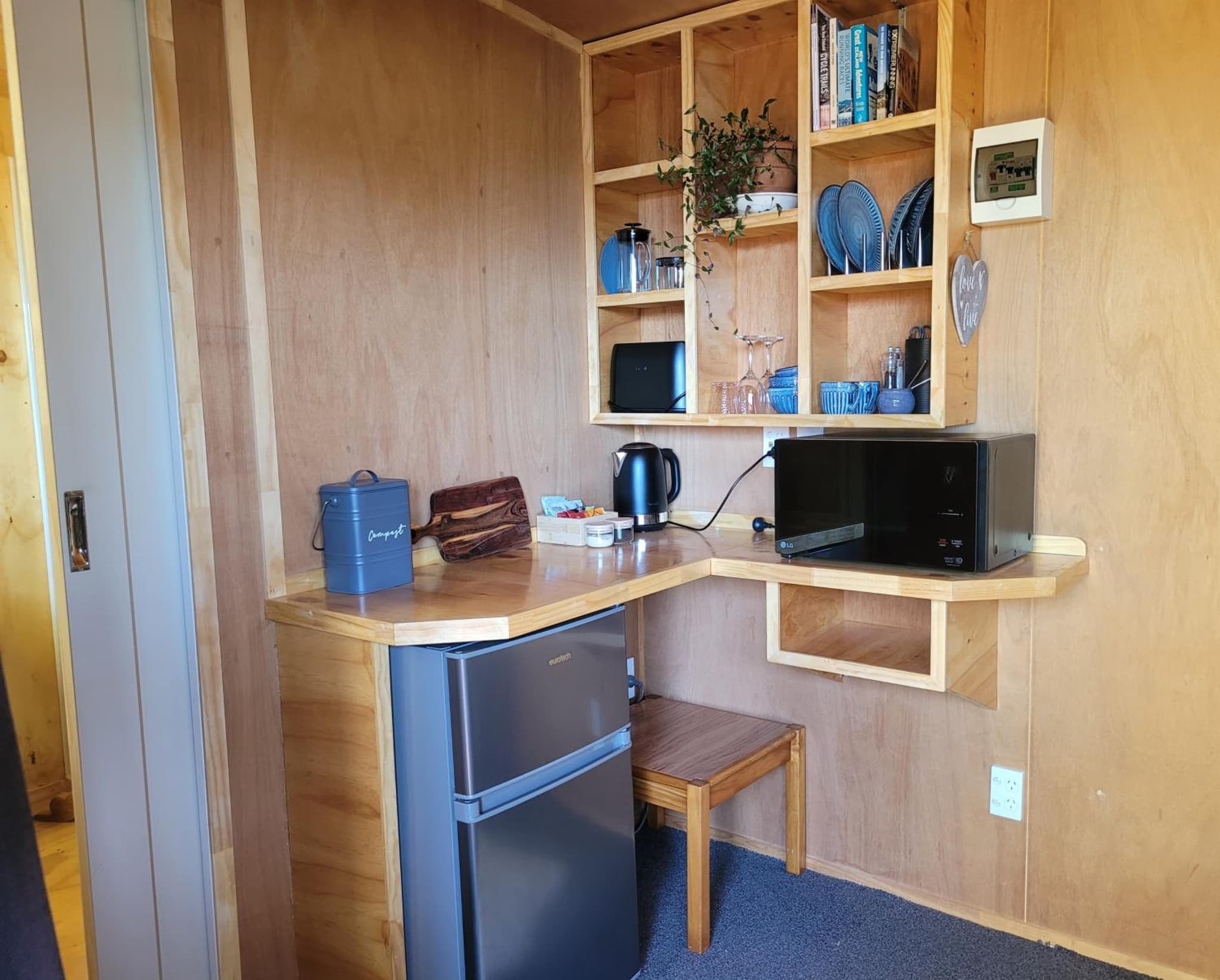 Whare-iti / Little house photo 5
