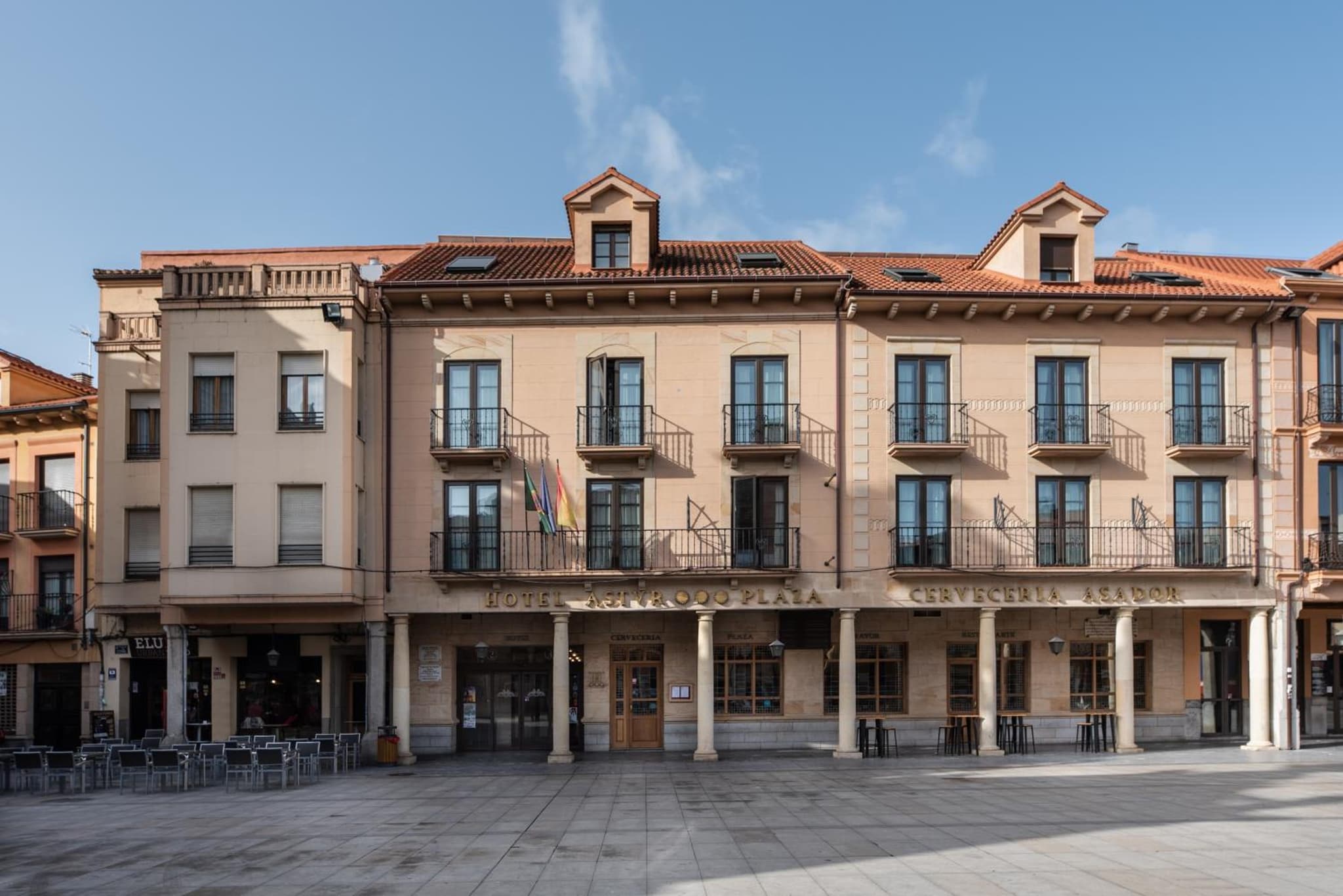 Exe Astur Plaza photo 7