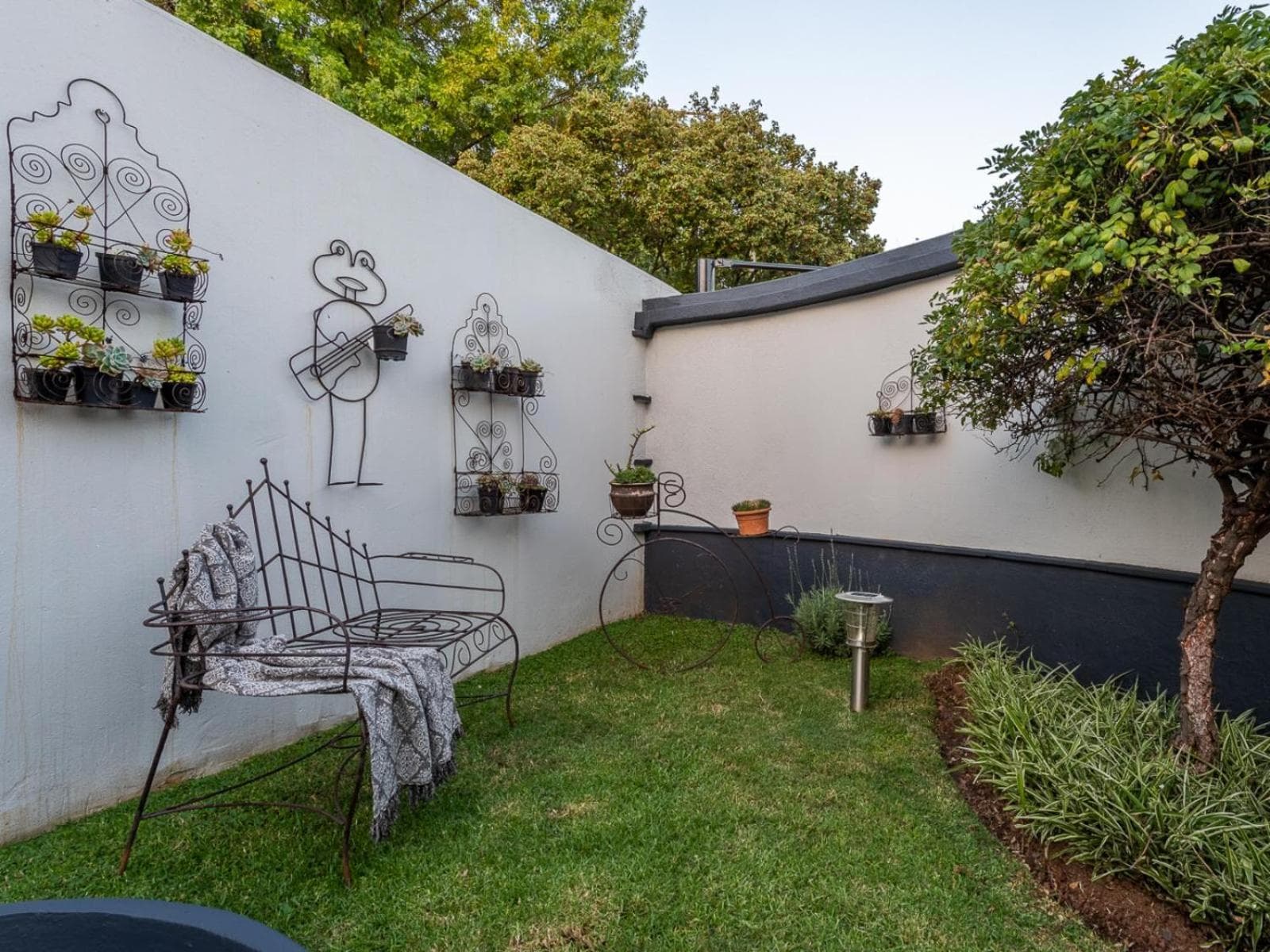 Magnolia Guesthouse photo 7