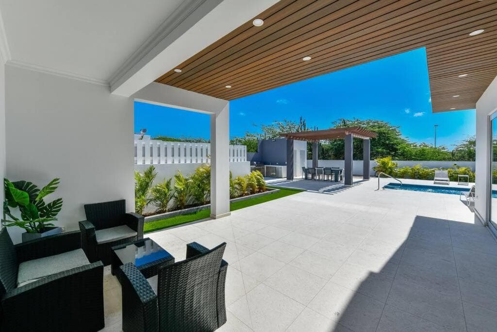 New 5BR 3BA Villa Biba Dushi 3-min EAGLE BEACH photo 2