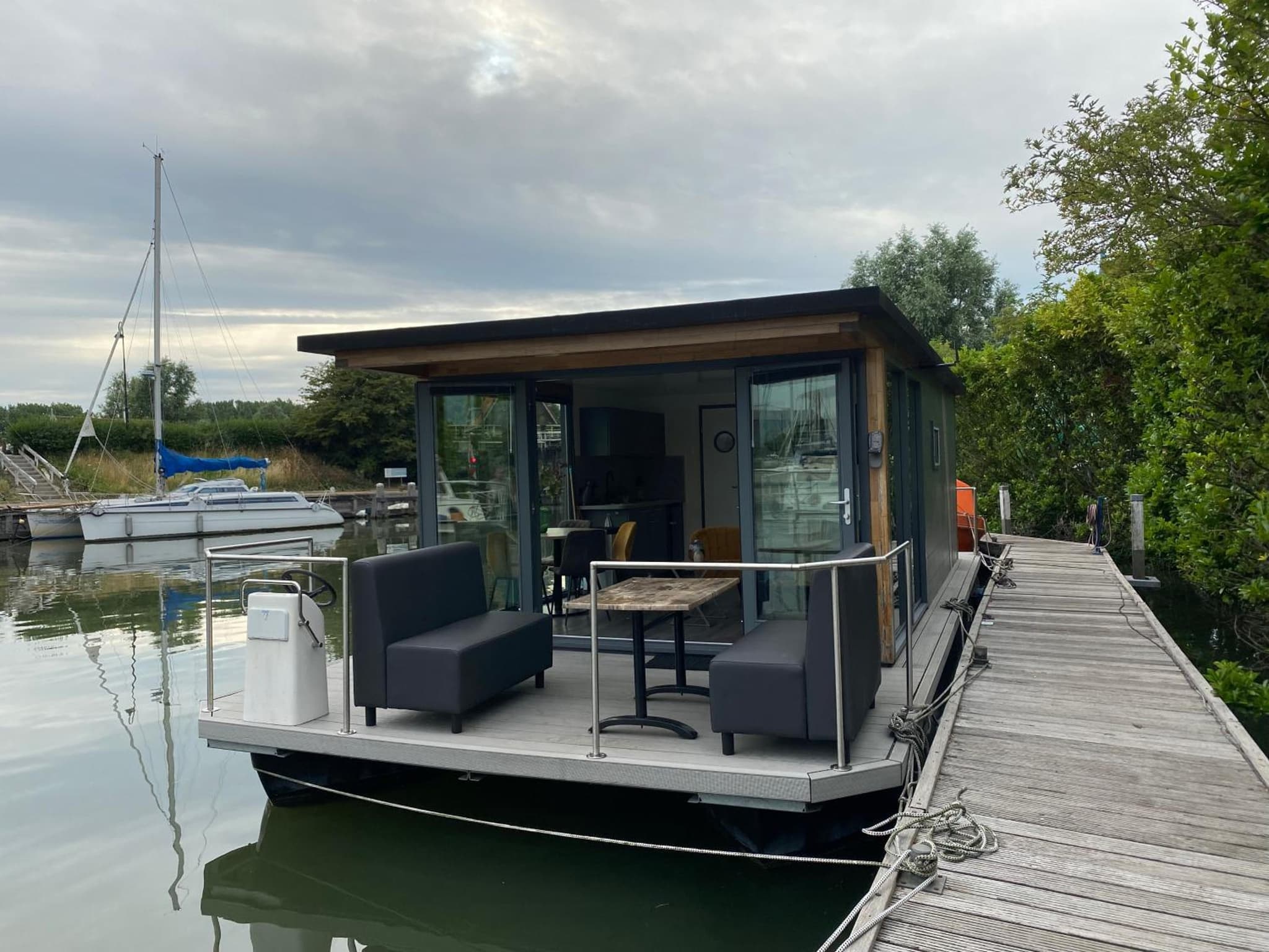 Houseboat De Amstel photo 6