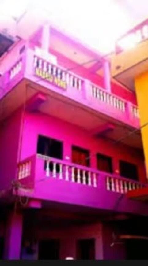 Madrid Home Goa 2 min walk to Beach