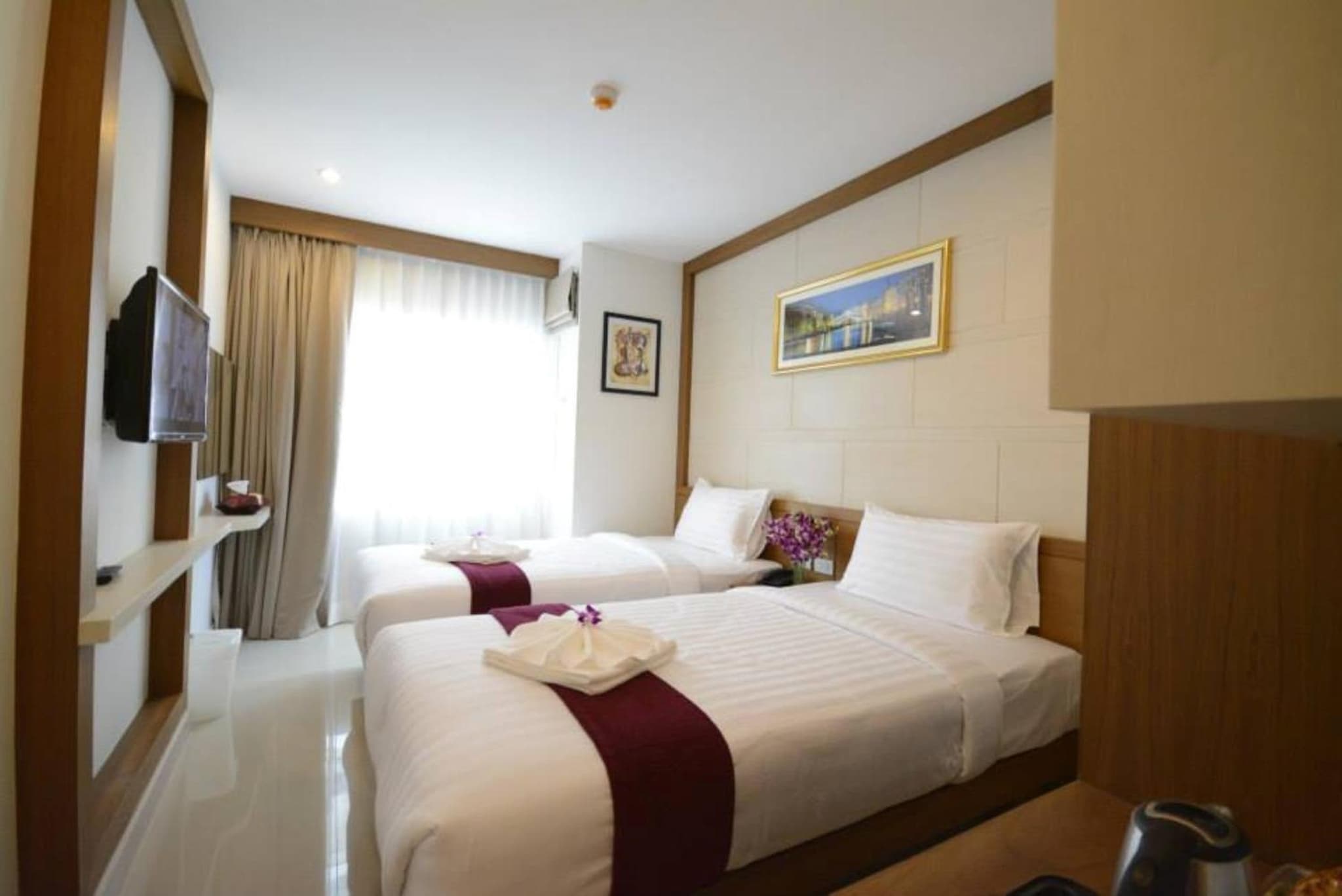 The Patong Center Hotel photo 5