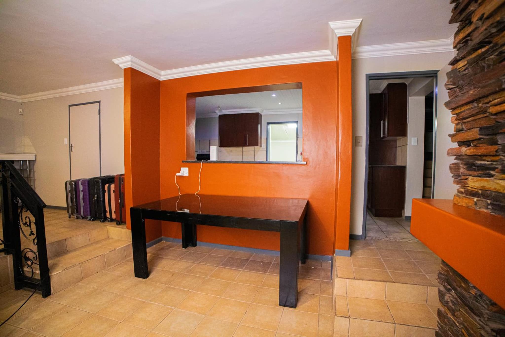 Adondo-fast accommodation photo 6
