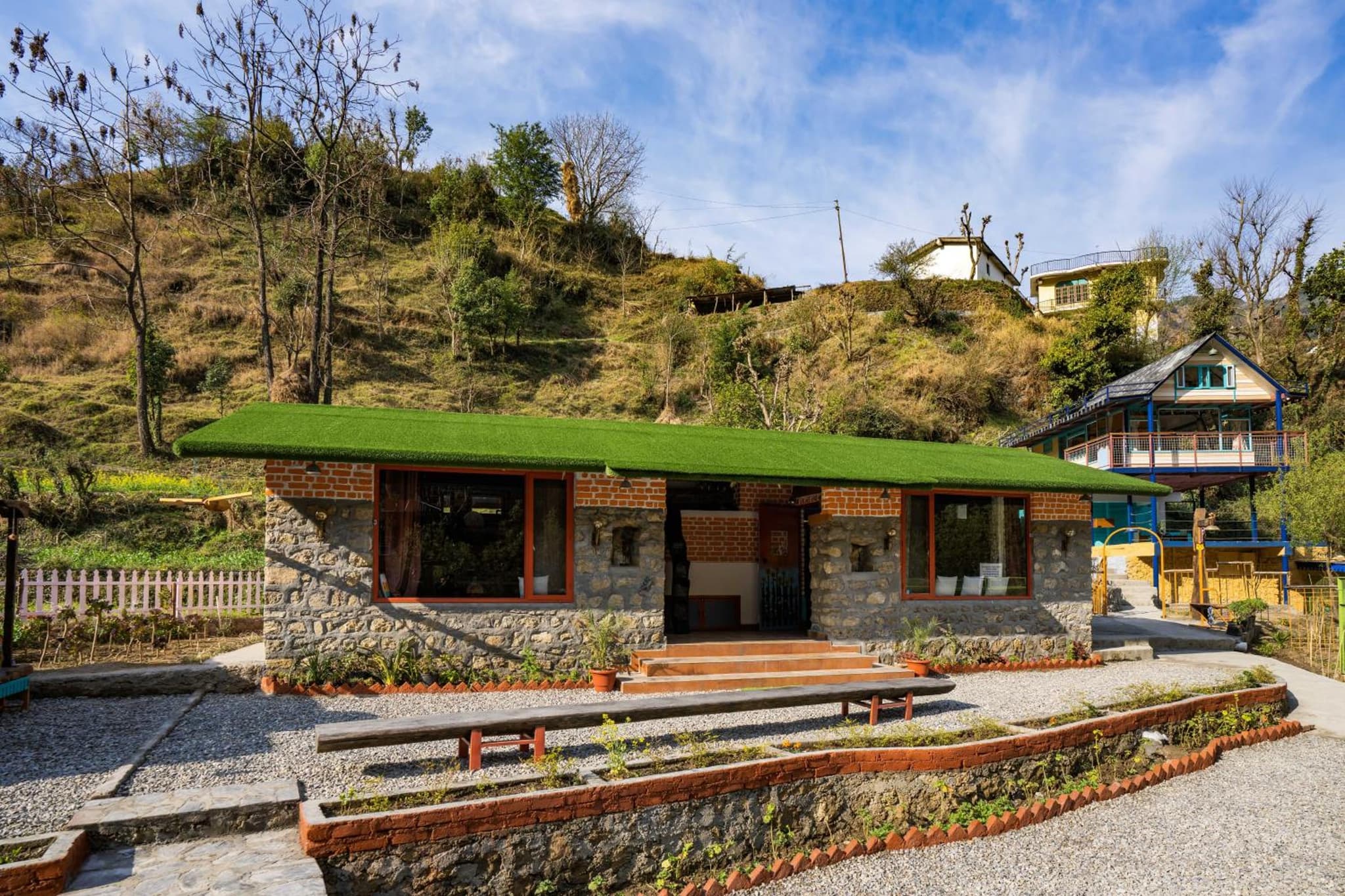 Zostel Plus Mussoorie, Kempty photo 5