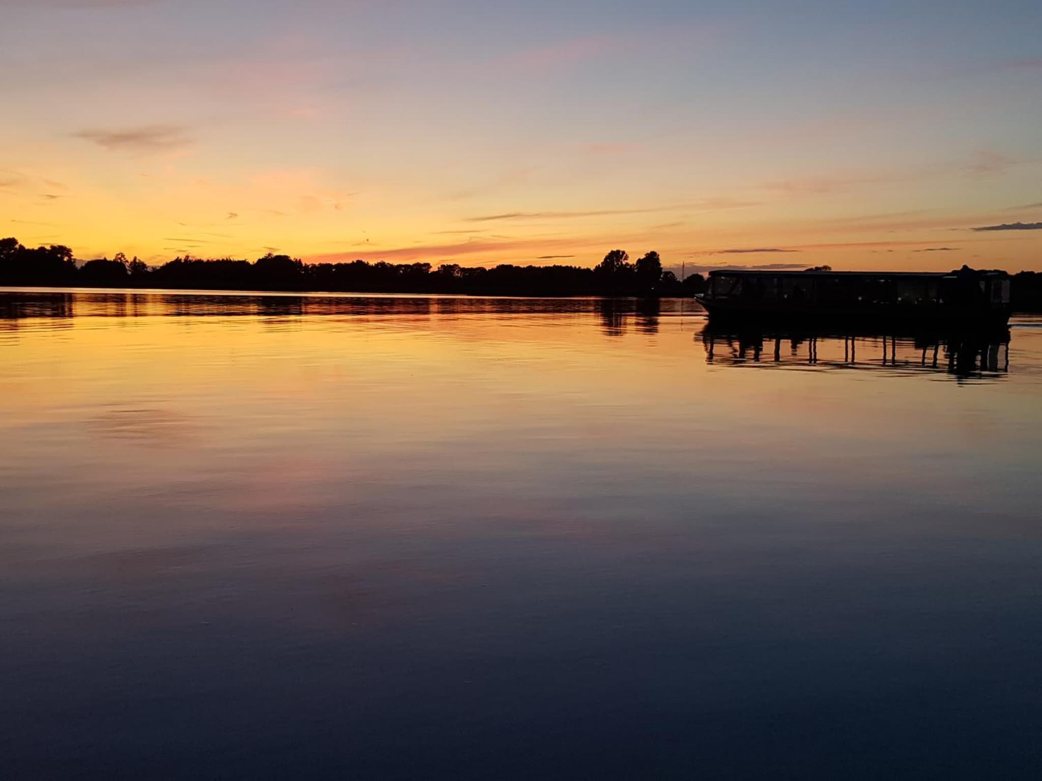 B&B Villa Giethoorn - canalview, privacy & parking photo 5