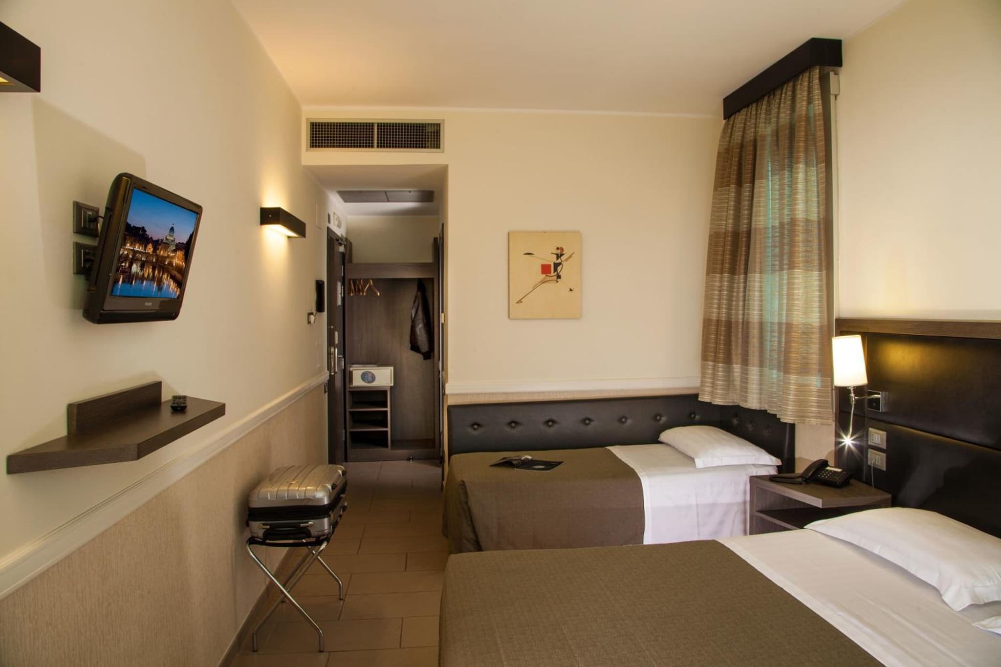 Hotel Artis photo 4