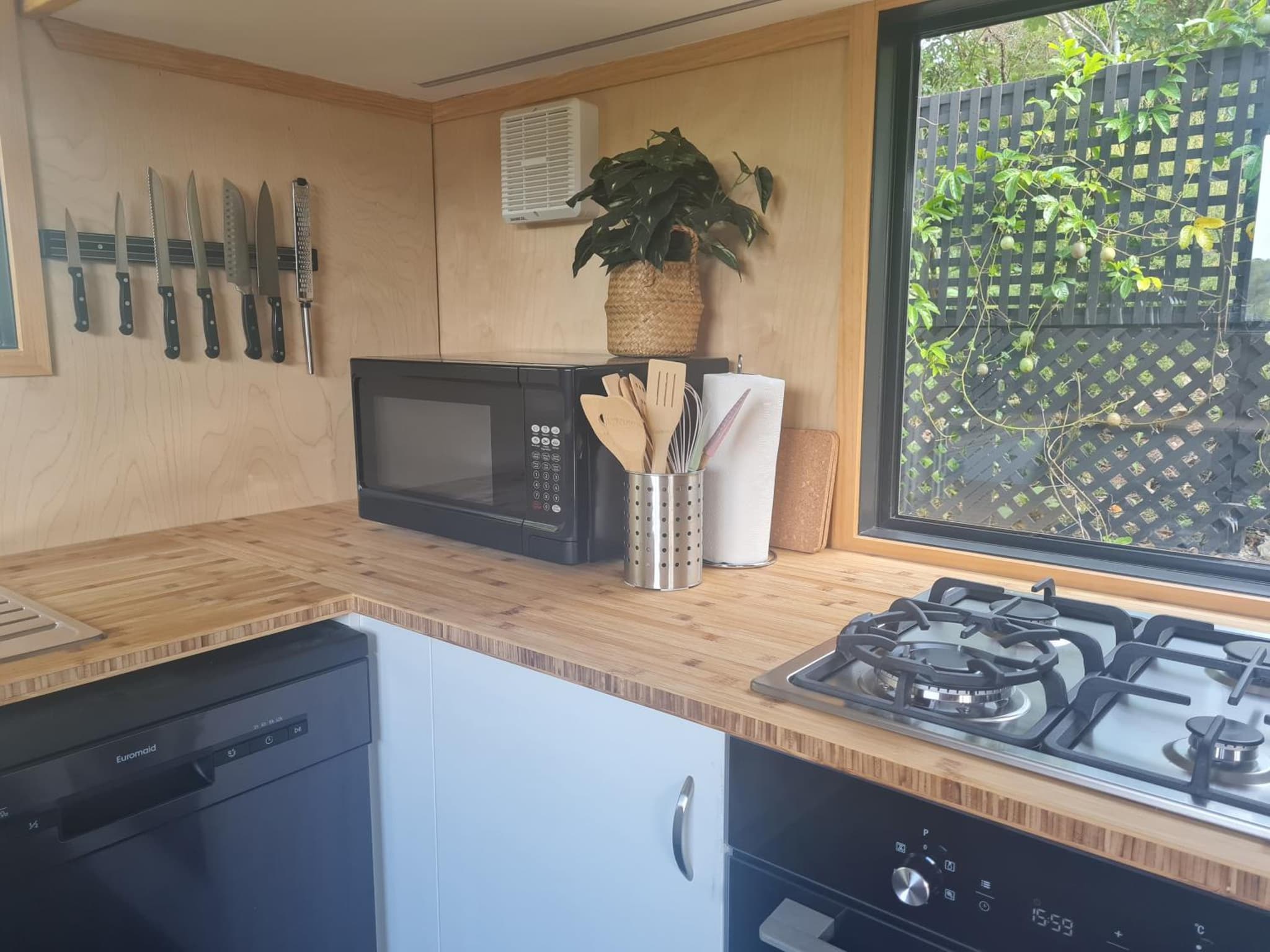 Kaiteriteri Tiny Home photo 4