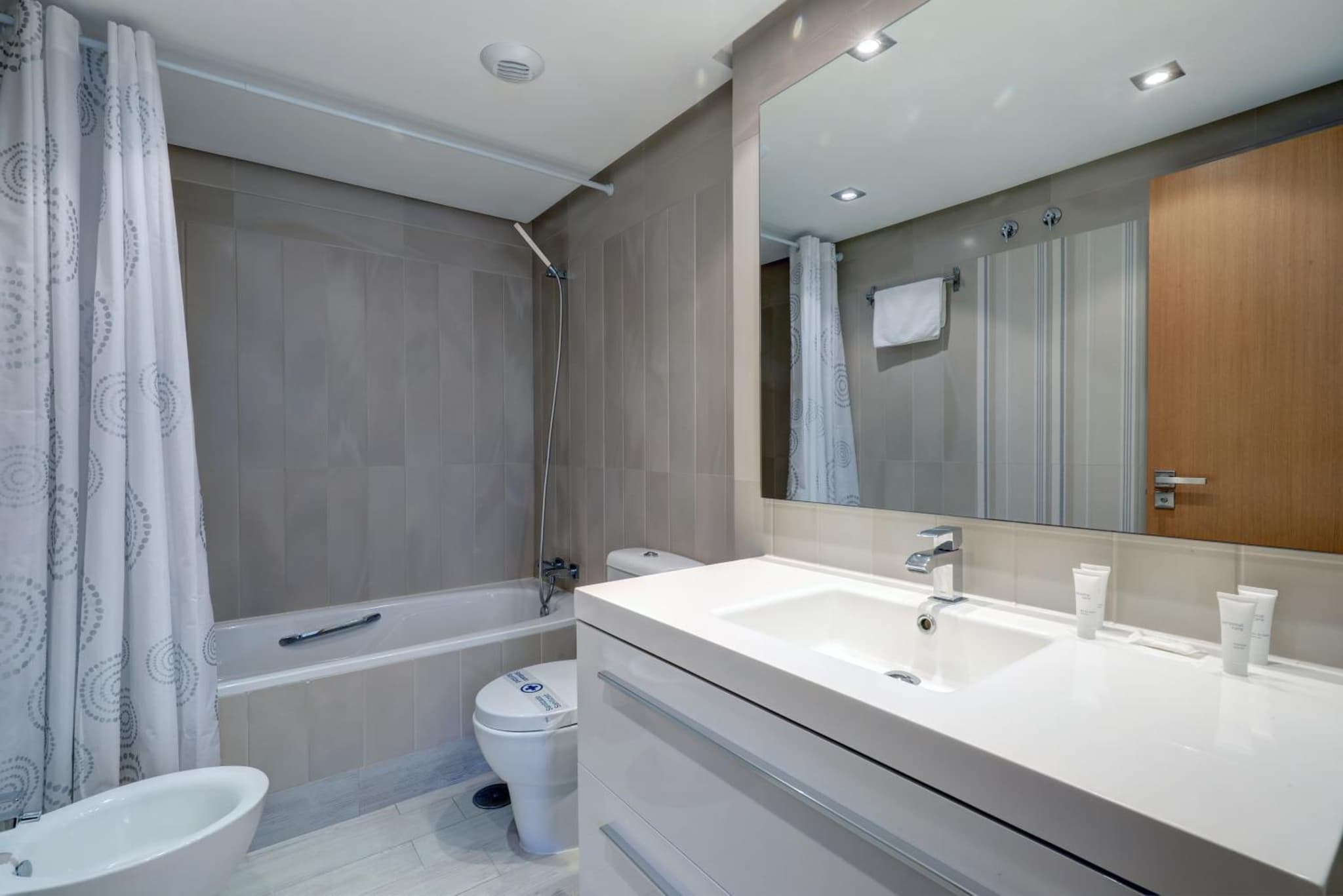 Aqua Apartments Vento, Marbella photo 6