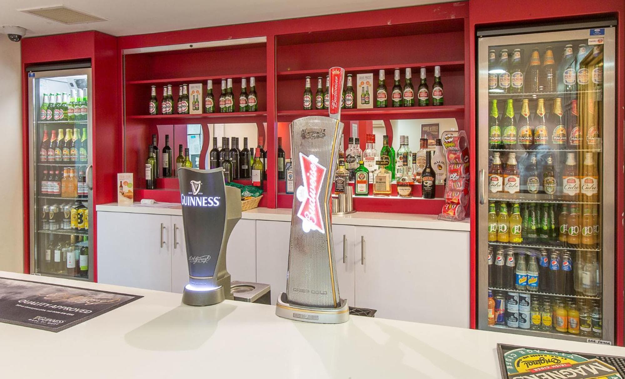 Garner Hotel Wolverhampton by IHG photo 3