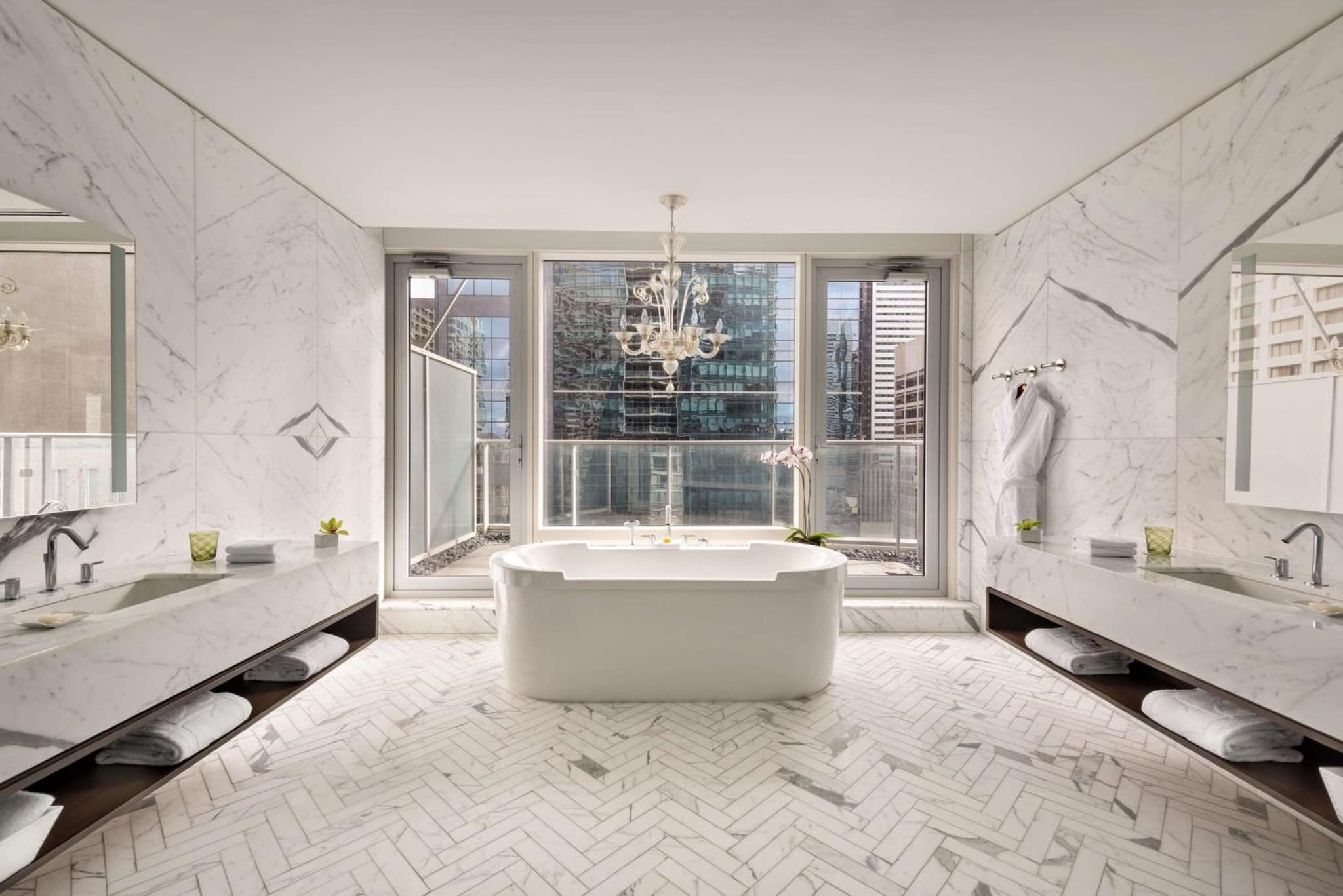Shangri-La Toronto photo 7