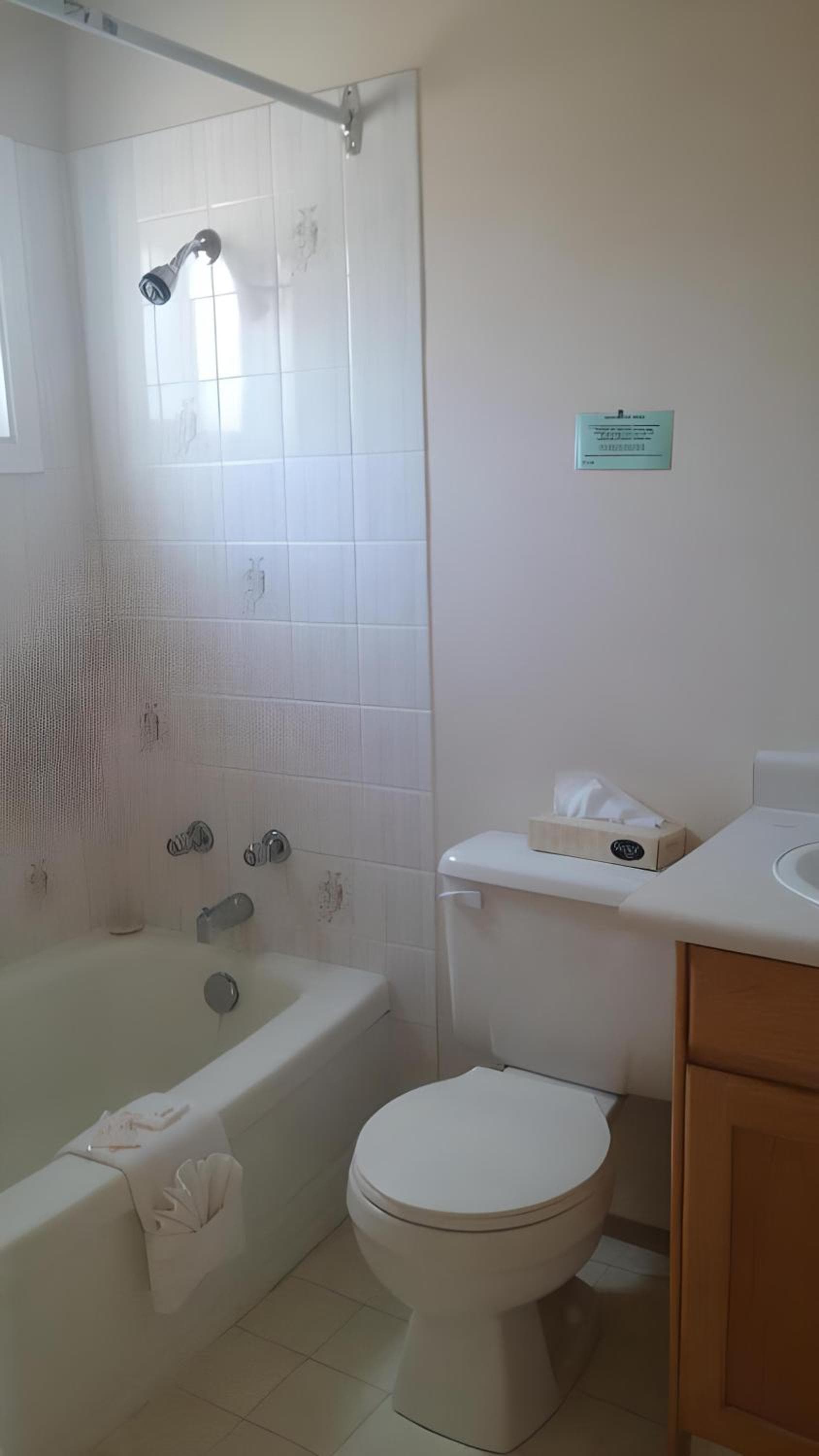 Shoreline Resort Condominiums photo 4
