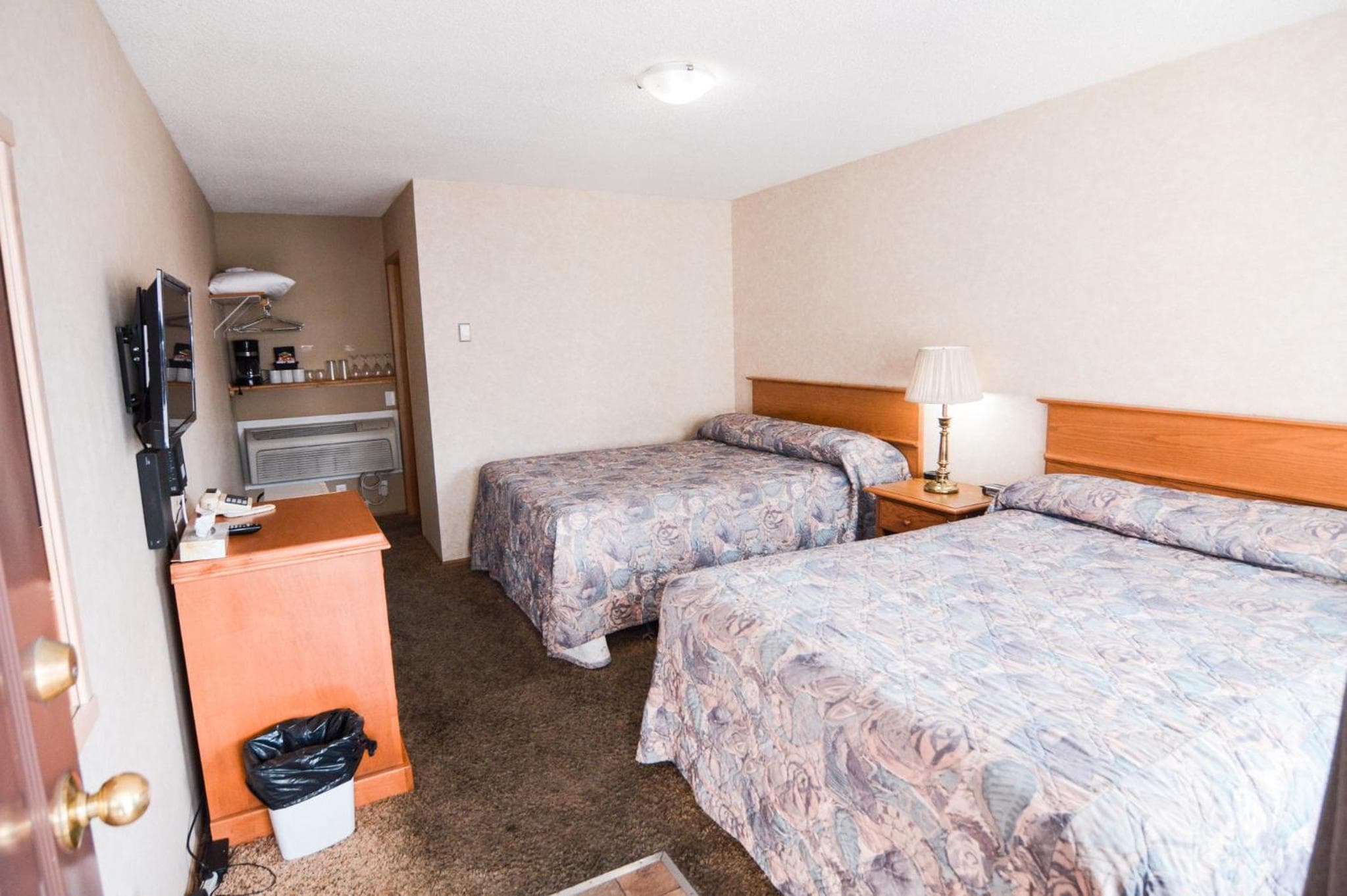 Shoreline Resort Condominiums photo 5