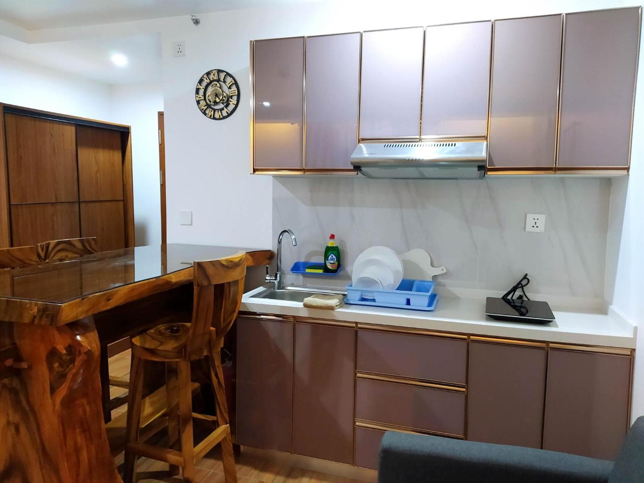 UNIT 3F-18 MEGATOWER RESIDENCES III photo 3
