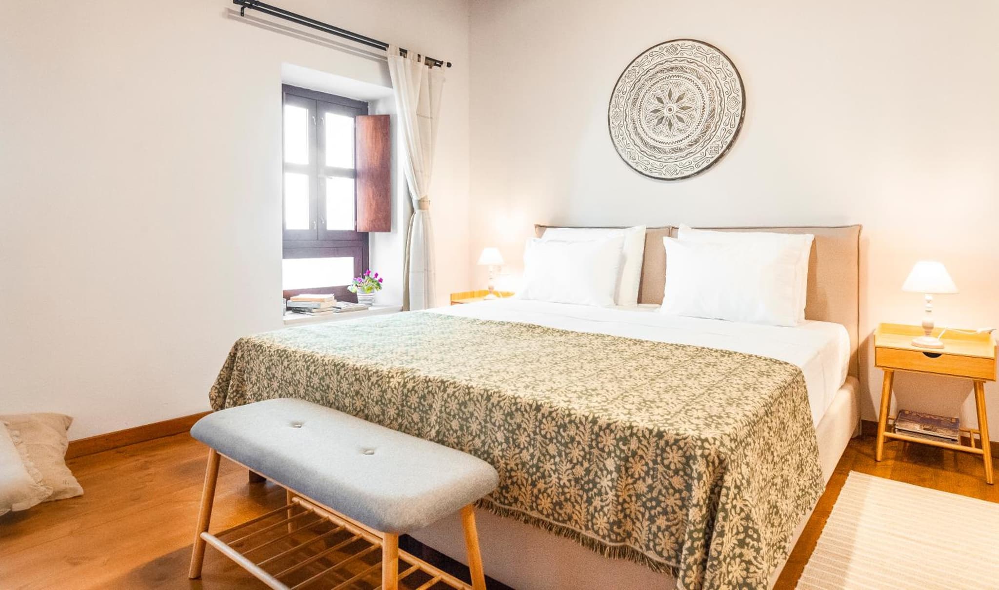 Mandorla Apartments photo 3