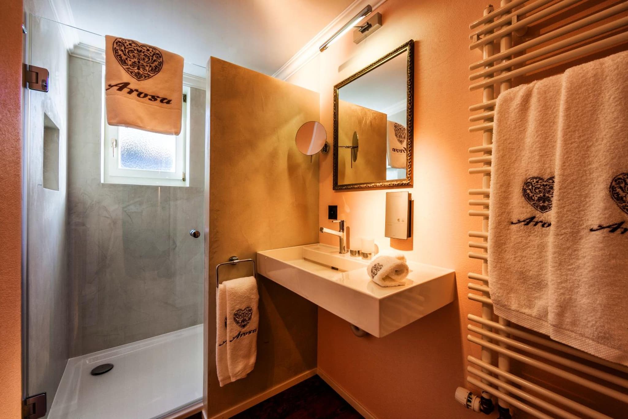 Home Hotel Arosa photo 4