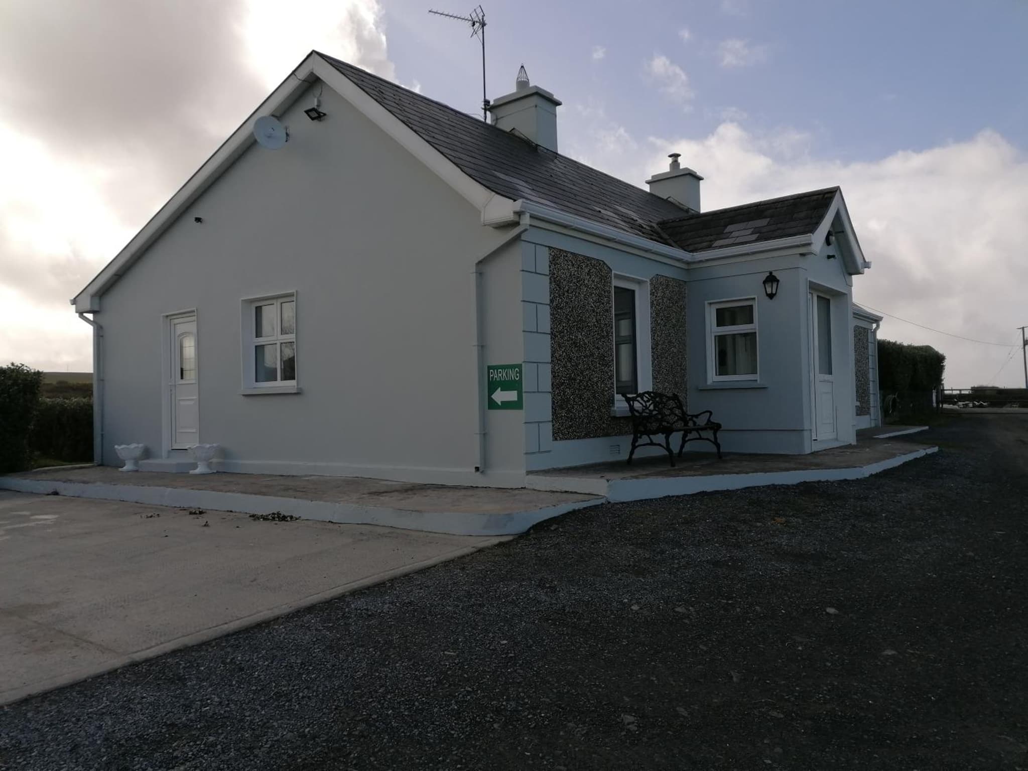 Atlantic Way Farmhouse photo 3