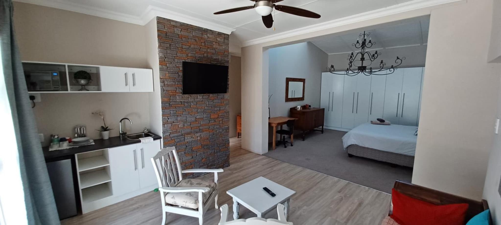 Garden Court B&B photo 8