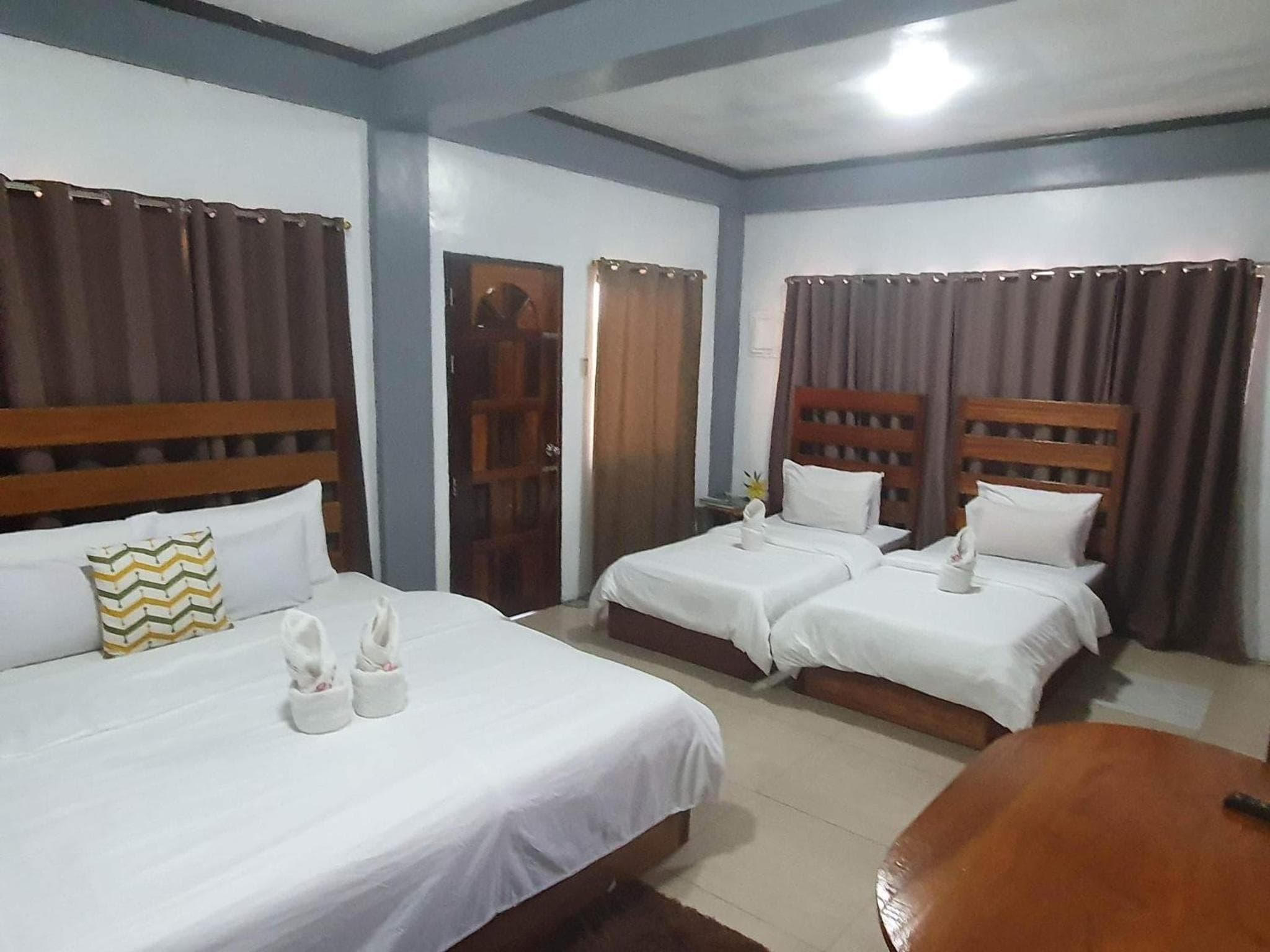 Kalis Viewpoint Lodge Coron photo 7