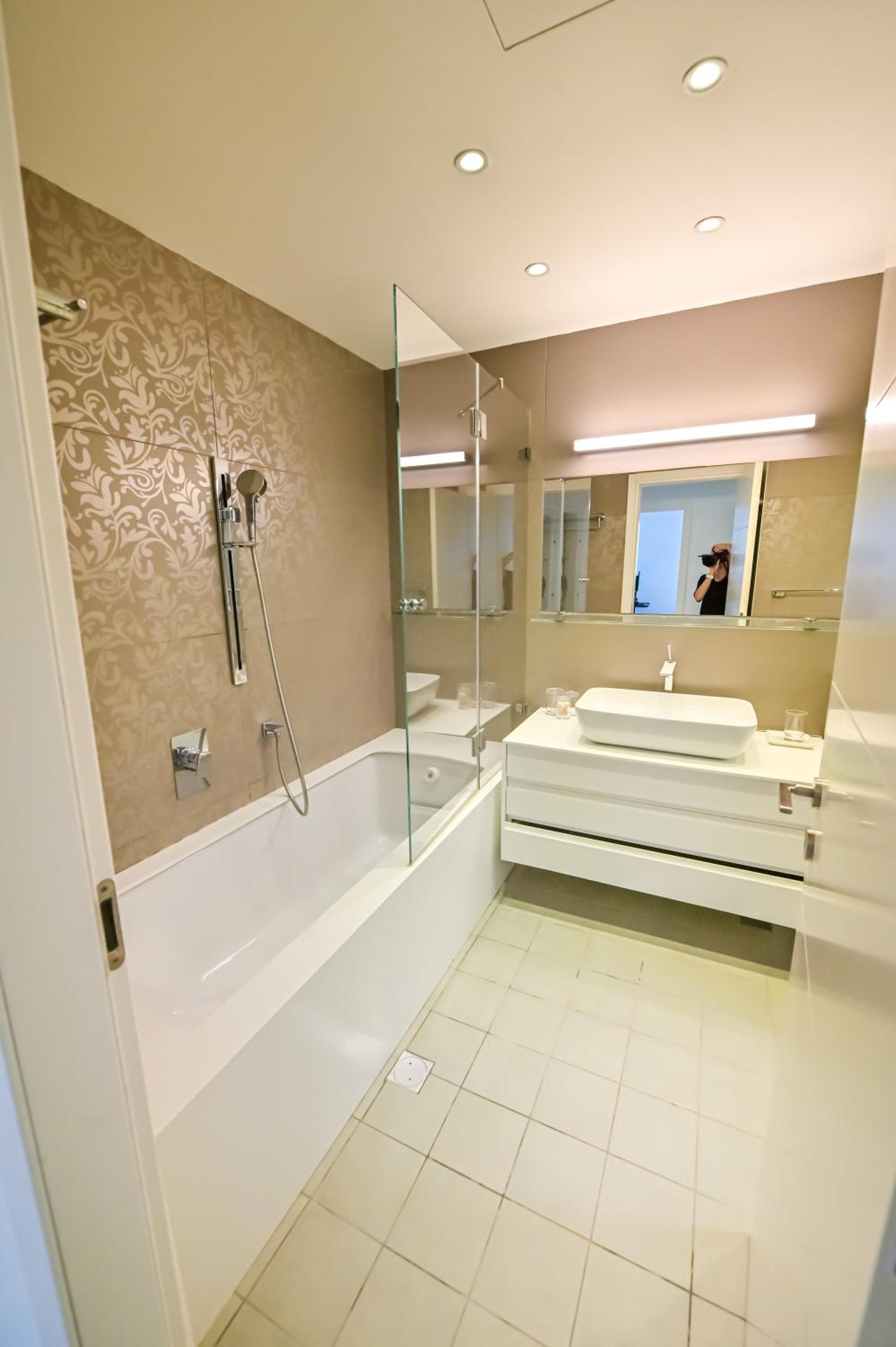 GK apartment Fabulous photo 5