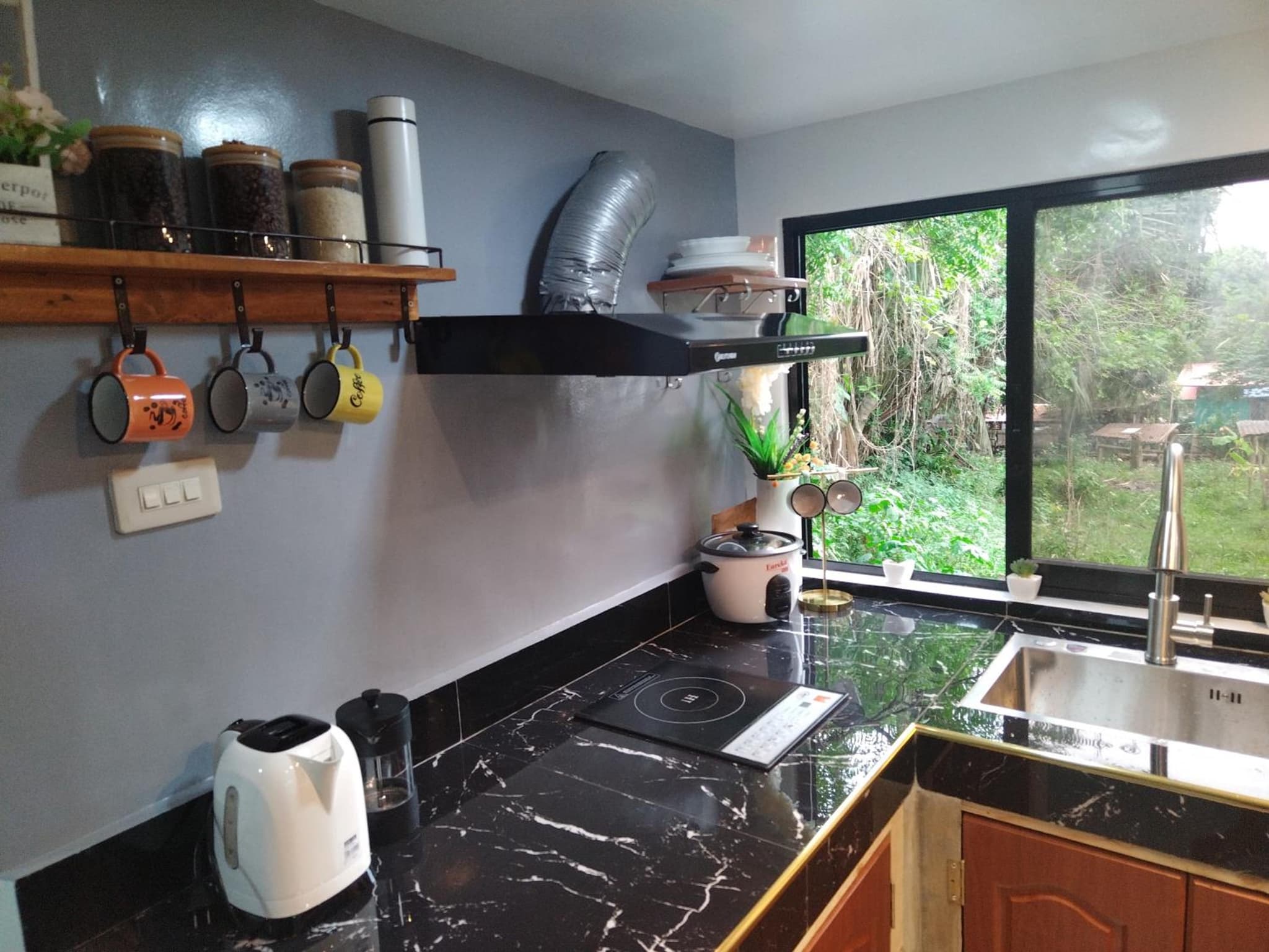 Tiny House Loft Style photo 4