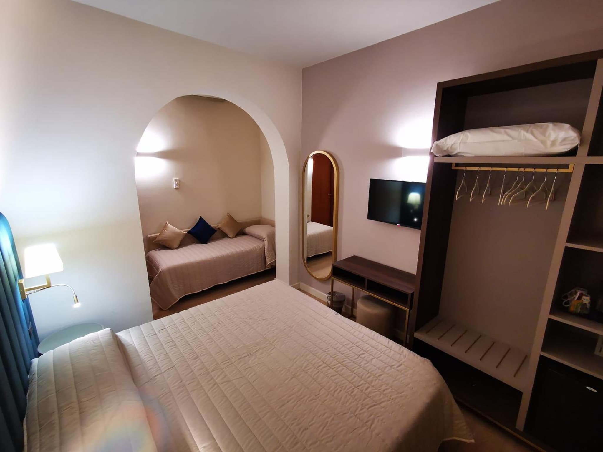 hotel room