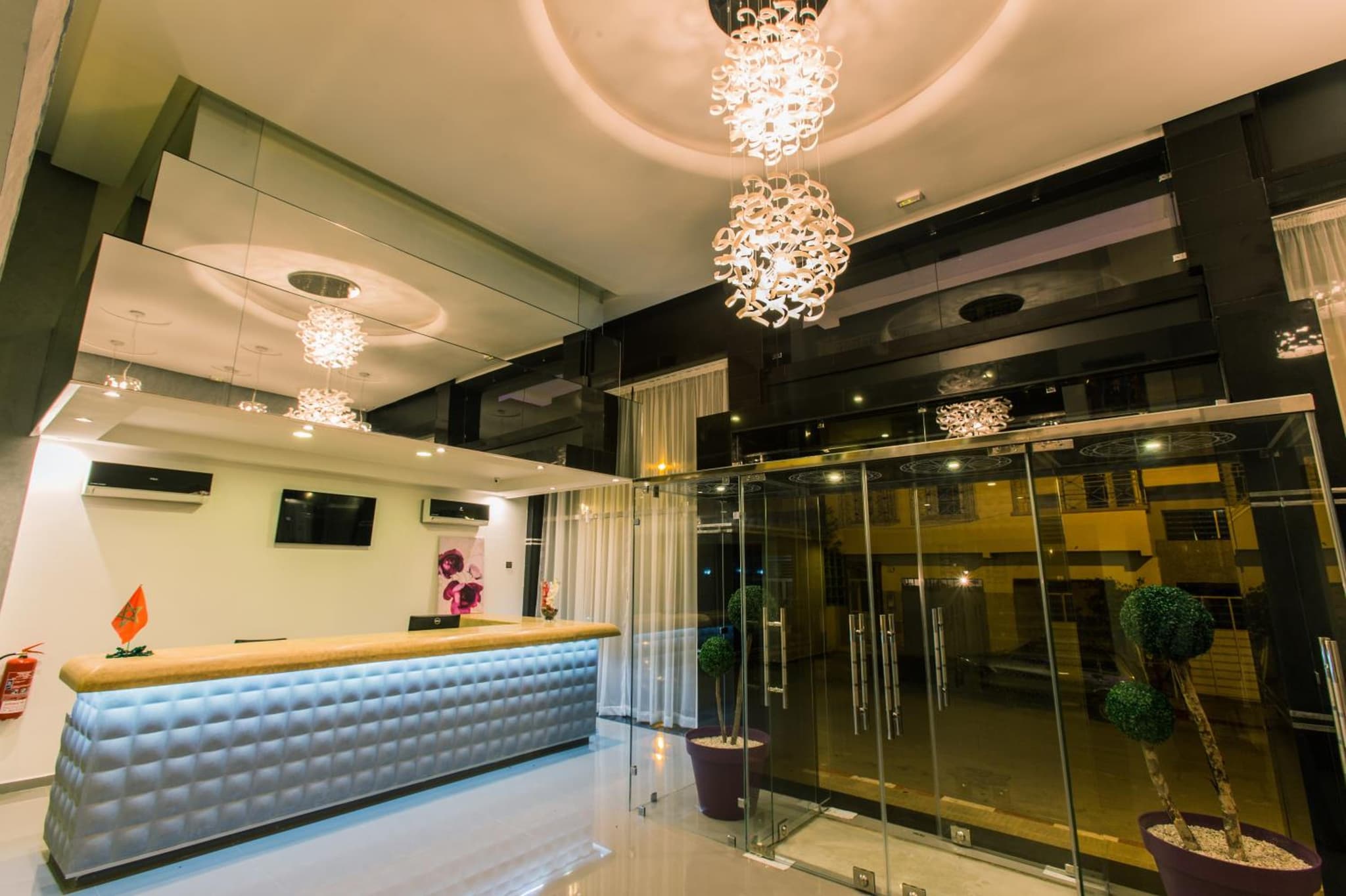 Hotel Swani photo 4