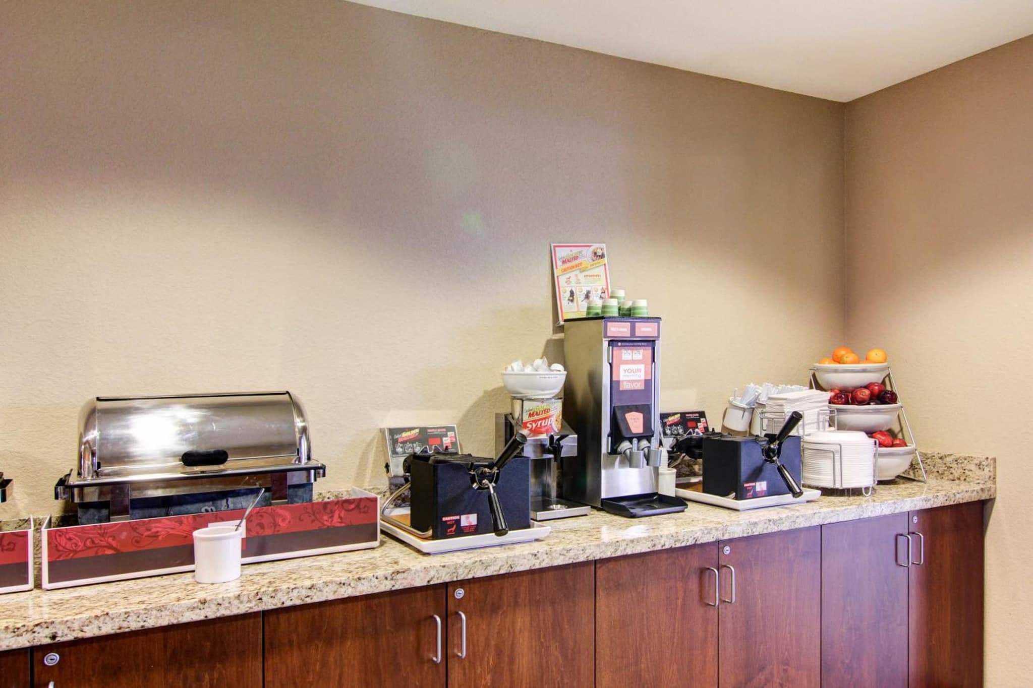 Comfort Suites Carlsbad photo 2