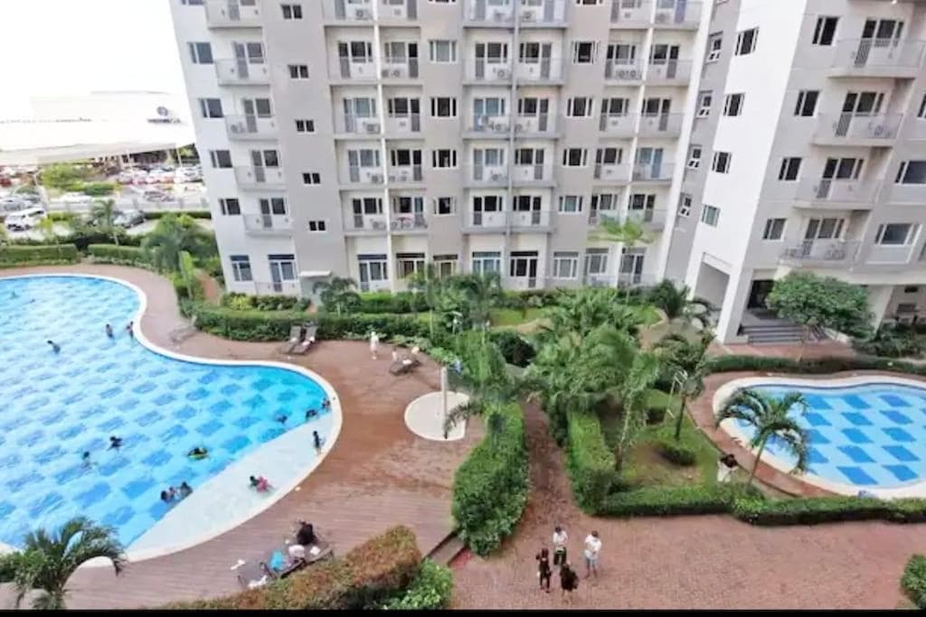 Chic 2BR Condo Unit at South Residences photo 8