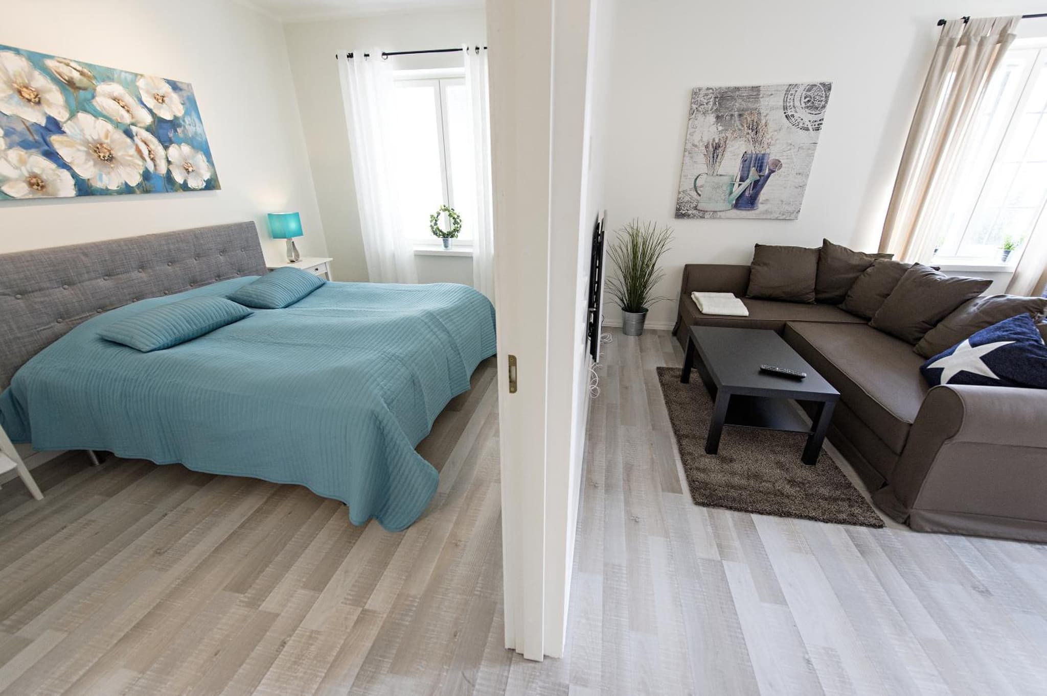 Townhouse Apartments photo 5