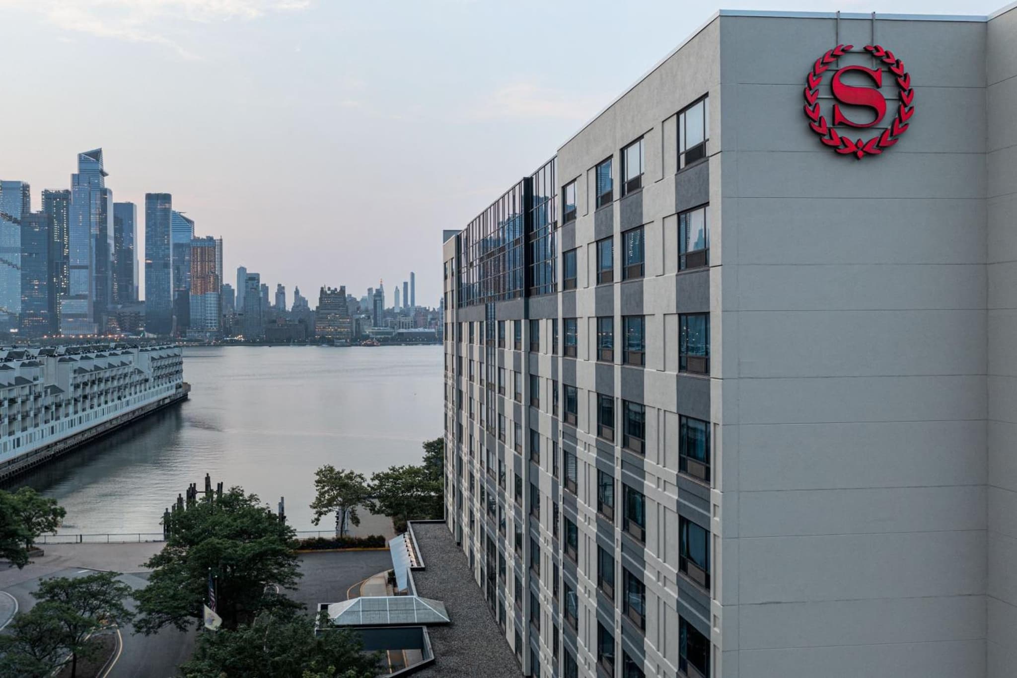Sheraton Lincoln Harbor Hotel photo 9