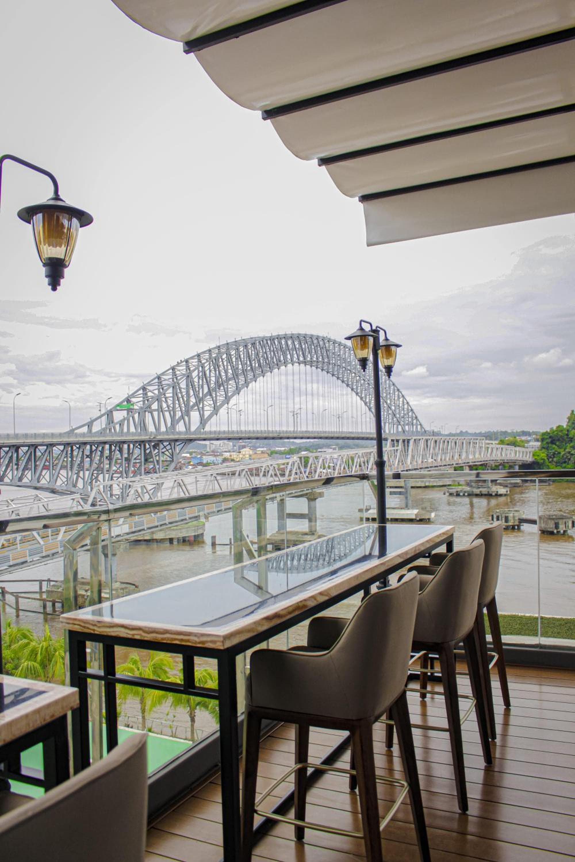 HARRIS Hotel Samarinda photo 4