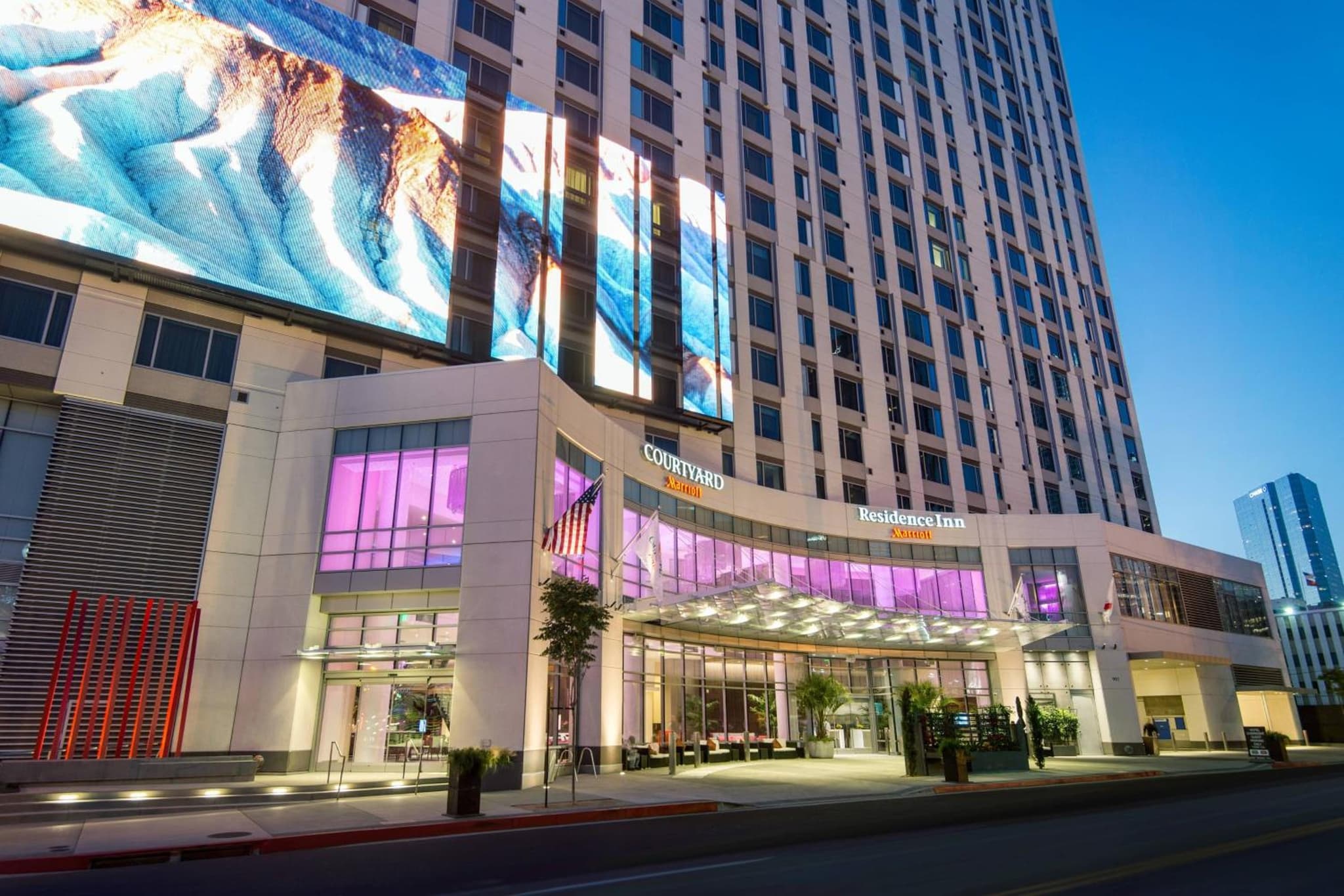 Residence Inn by Marriott Los Angeles L.A. LIVE photo 5