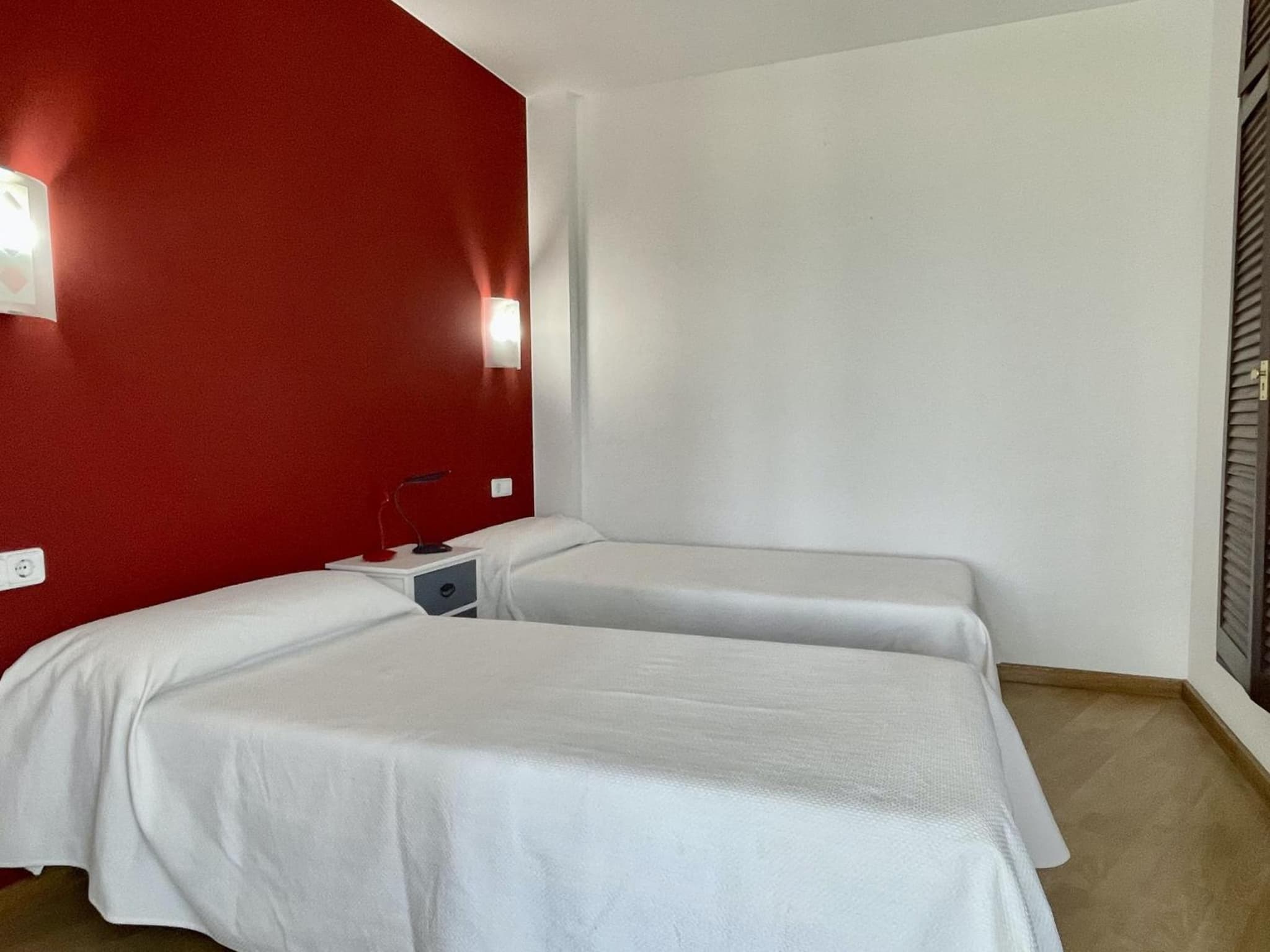 MEDES PLATJA 5-3 photo 3