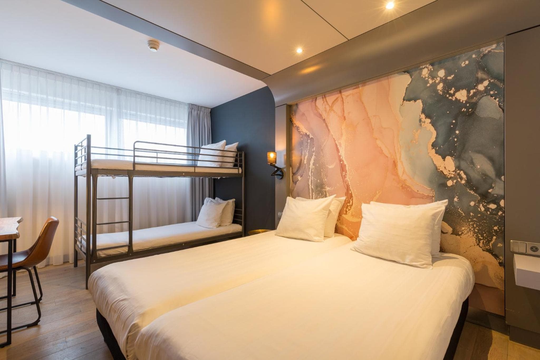 Leonardo Hotel Almere City Center photo 6