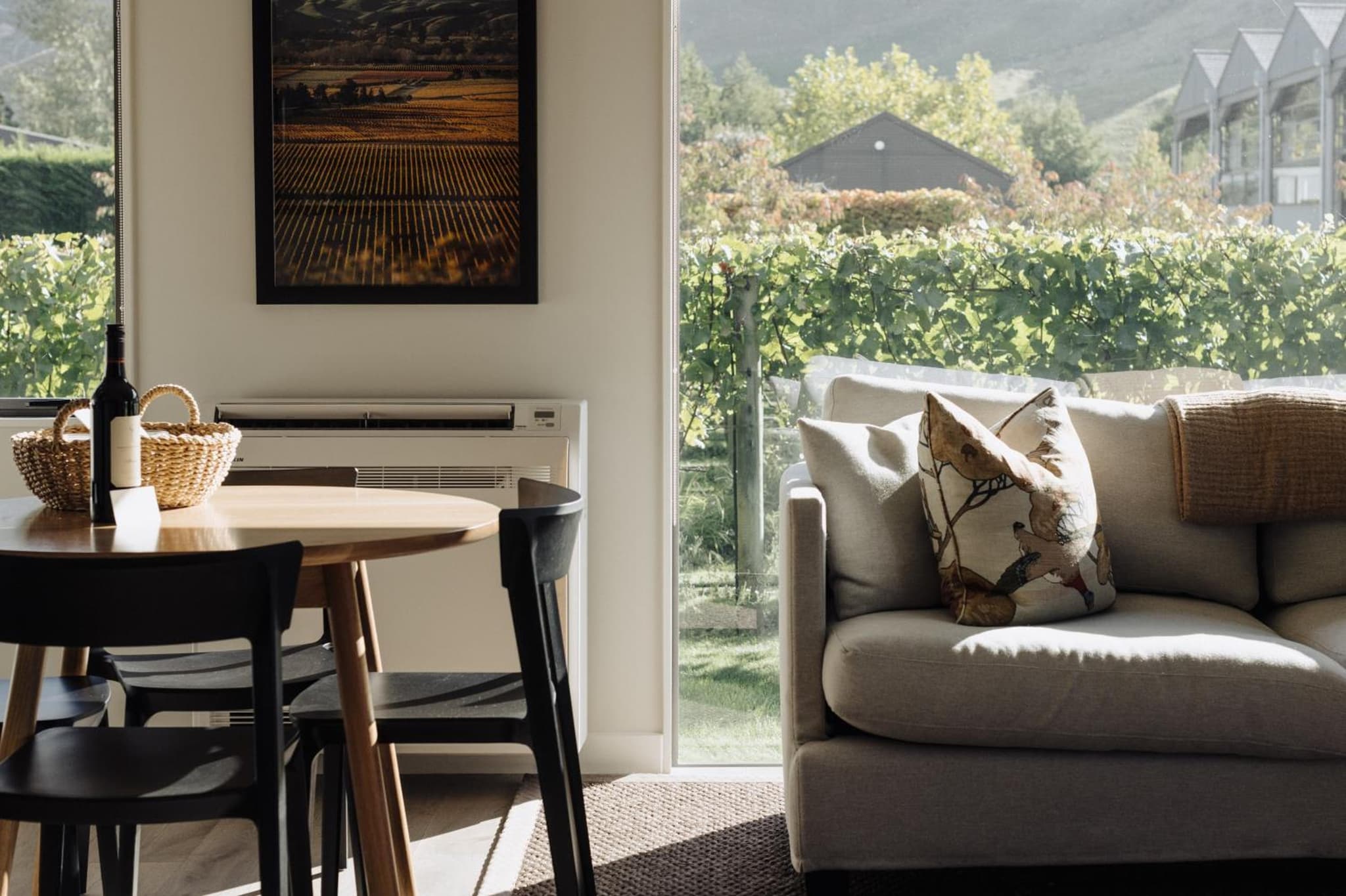 Craggy Range Luxury Vineyard Retreat photo 8