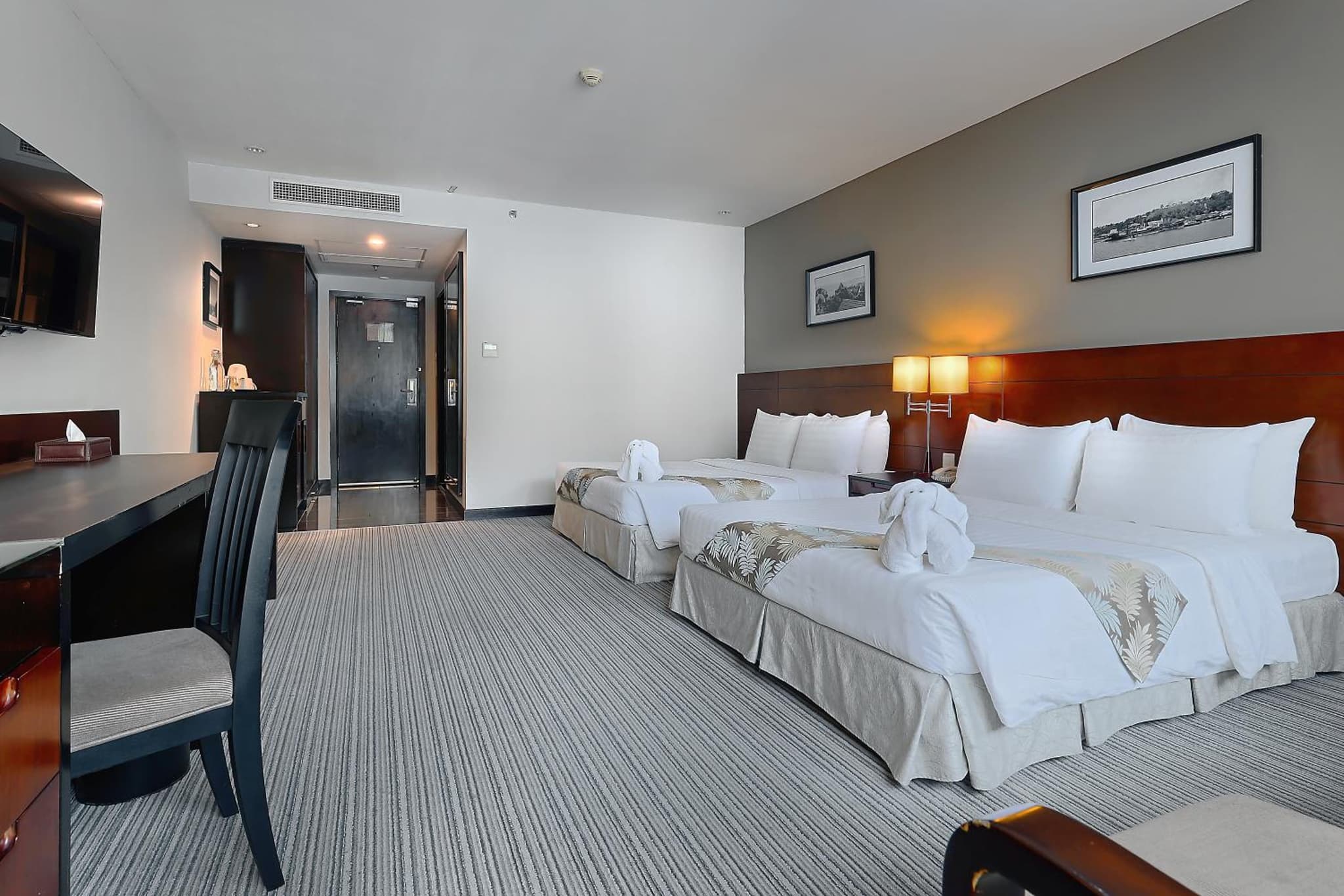 Hotel Sixty3 photo 3
