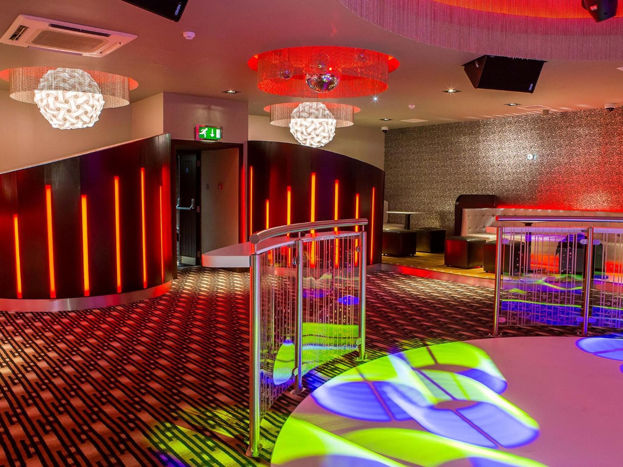 The Commercial Hotel photo 8