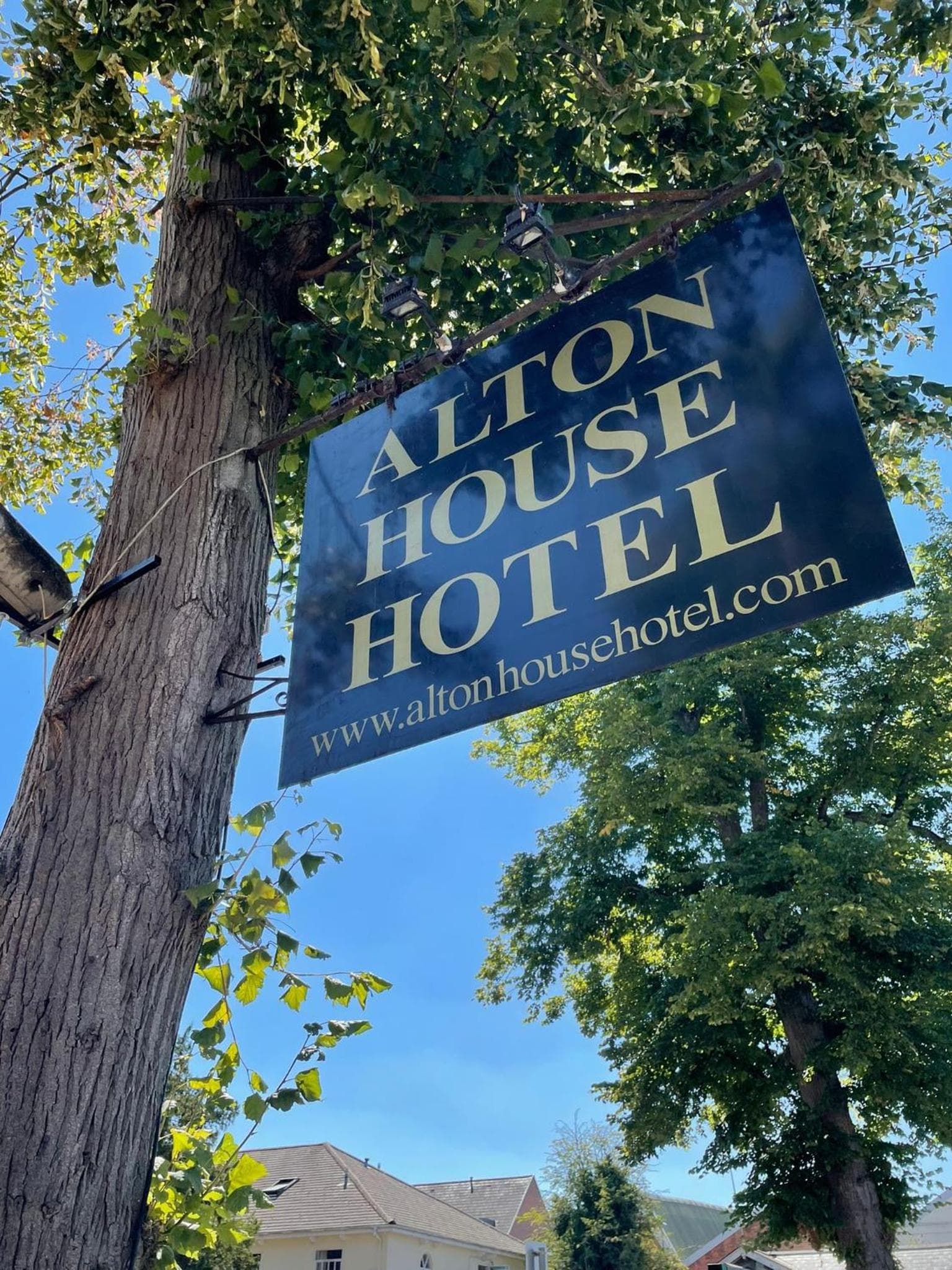 Alton House Hotel photo 5