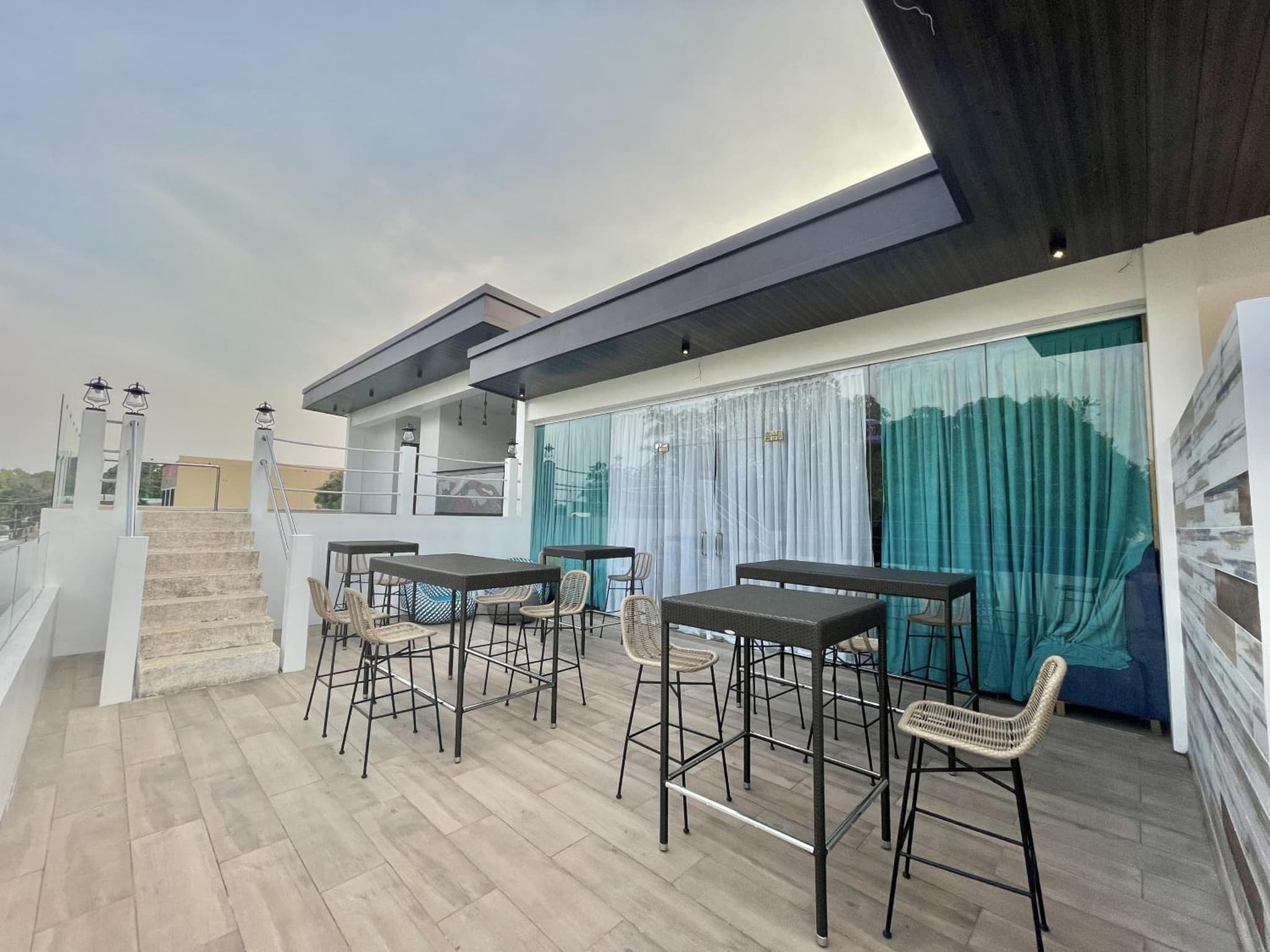 Lighthouse Point Hotel photo 5