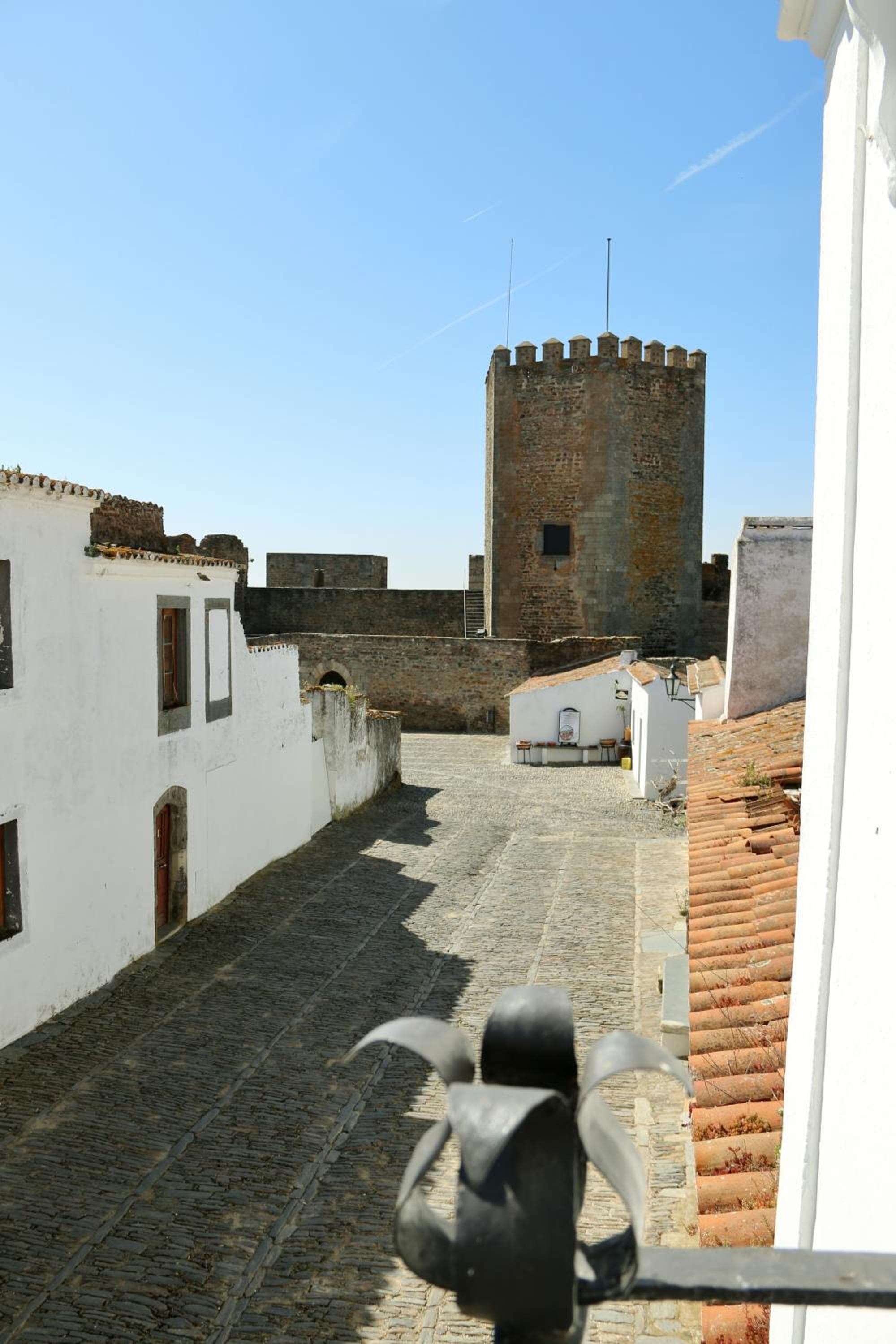 Dom Nuno by Horta da Moura photo 3