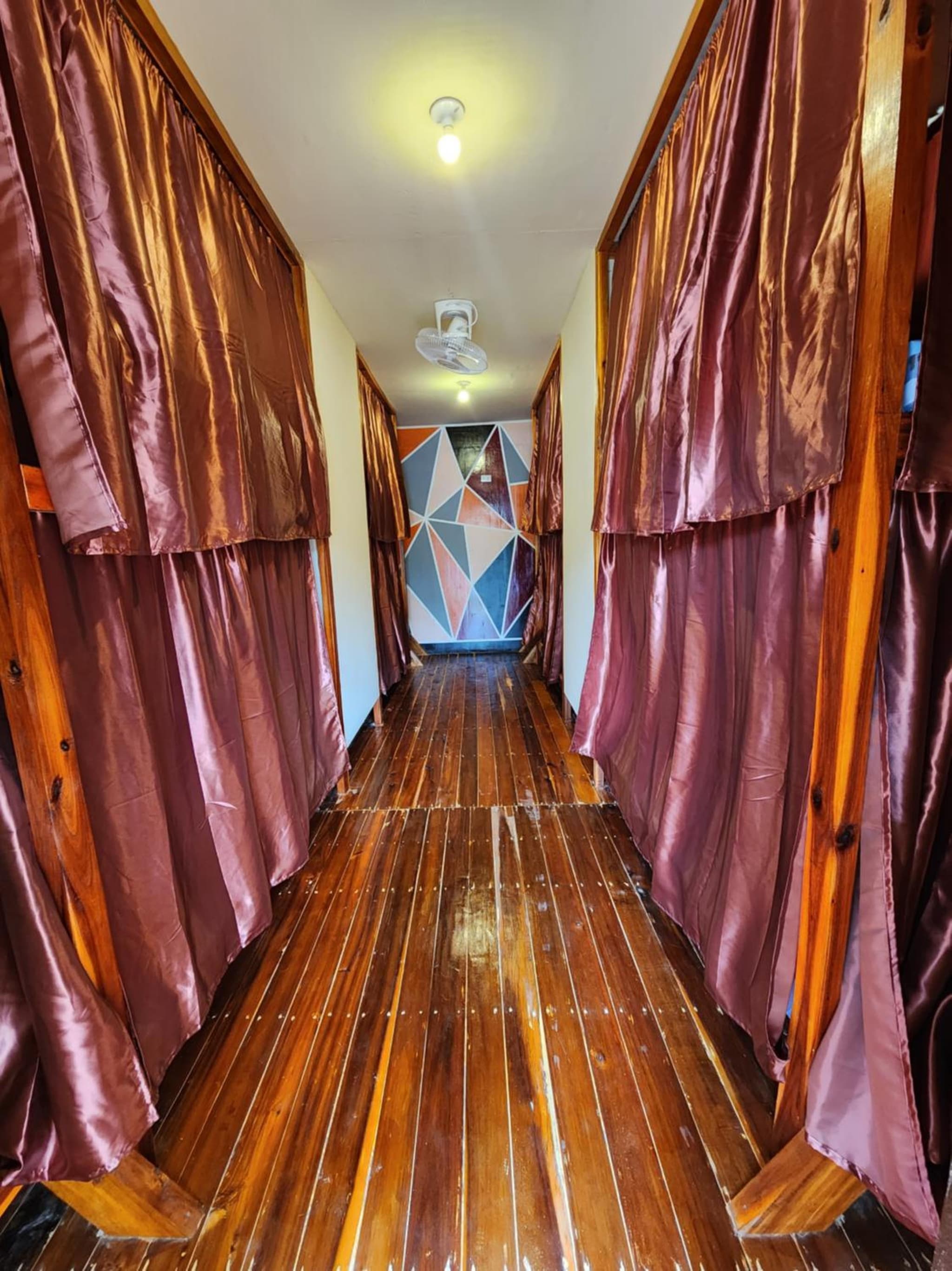 Dam Dam Hostel photo 4