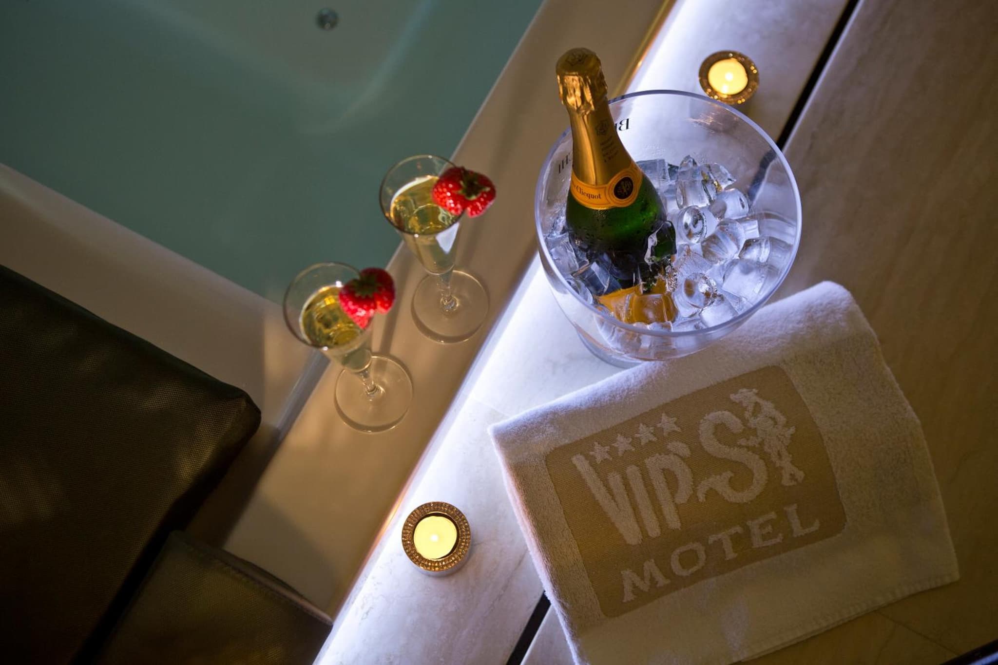 Vip's Motel Luxury Accommodation & Spa photo 3