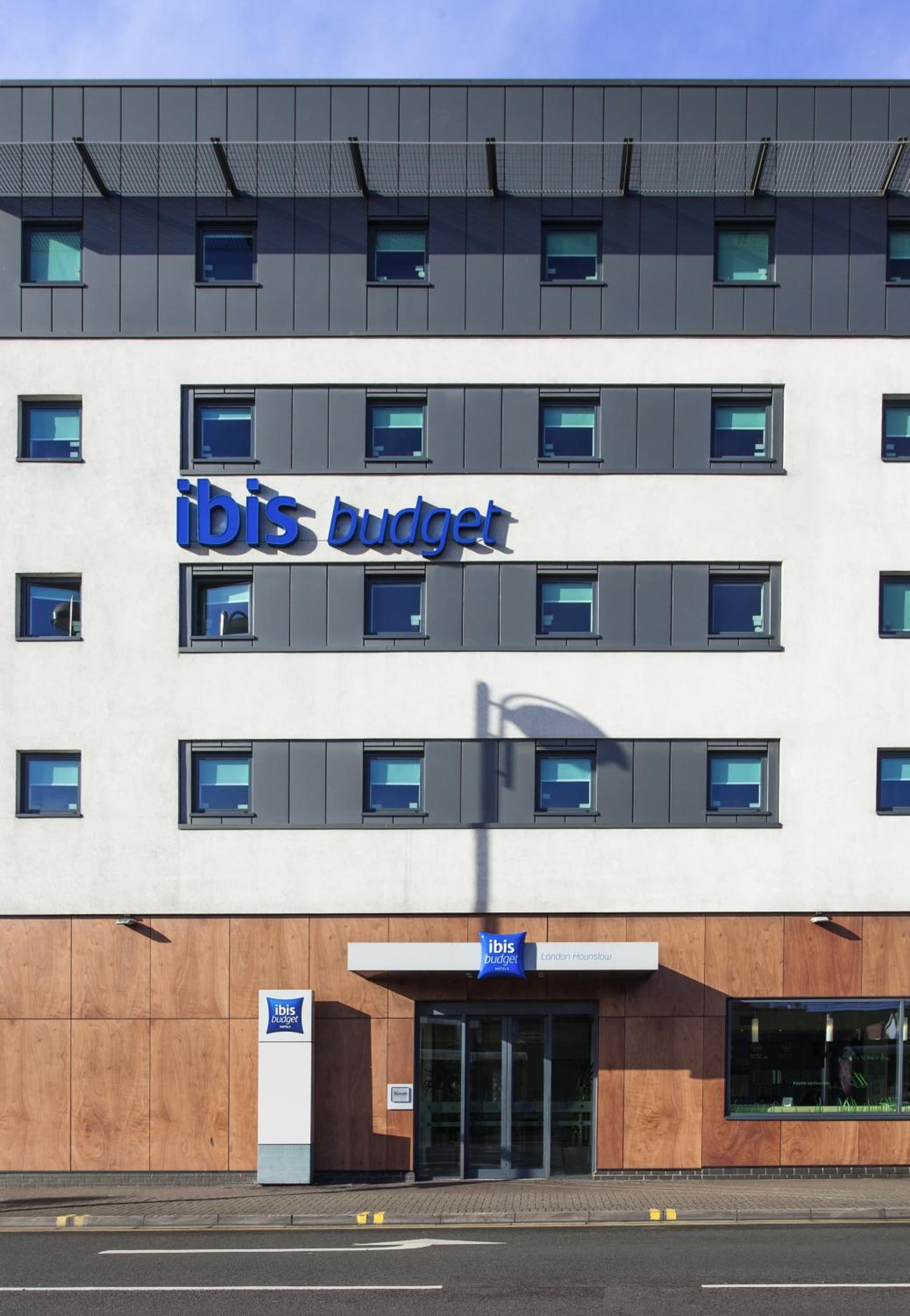 ibis budget London Hounslow photo 7