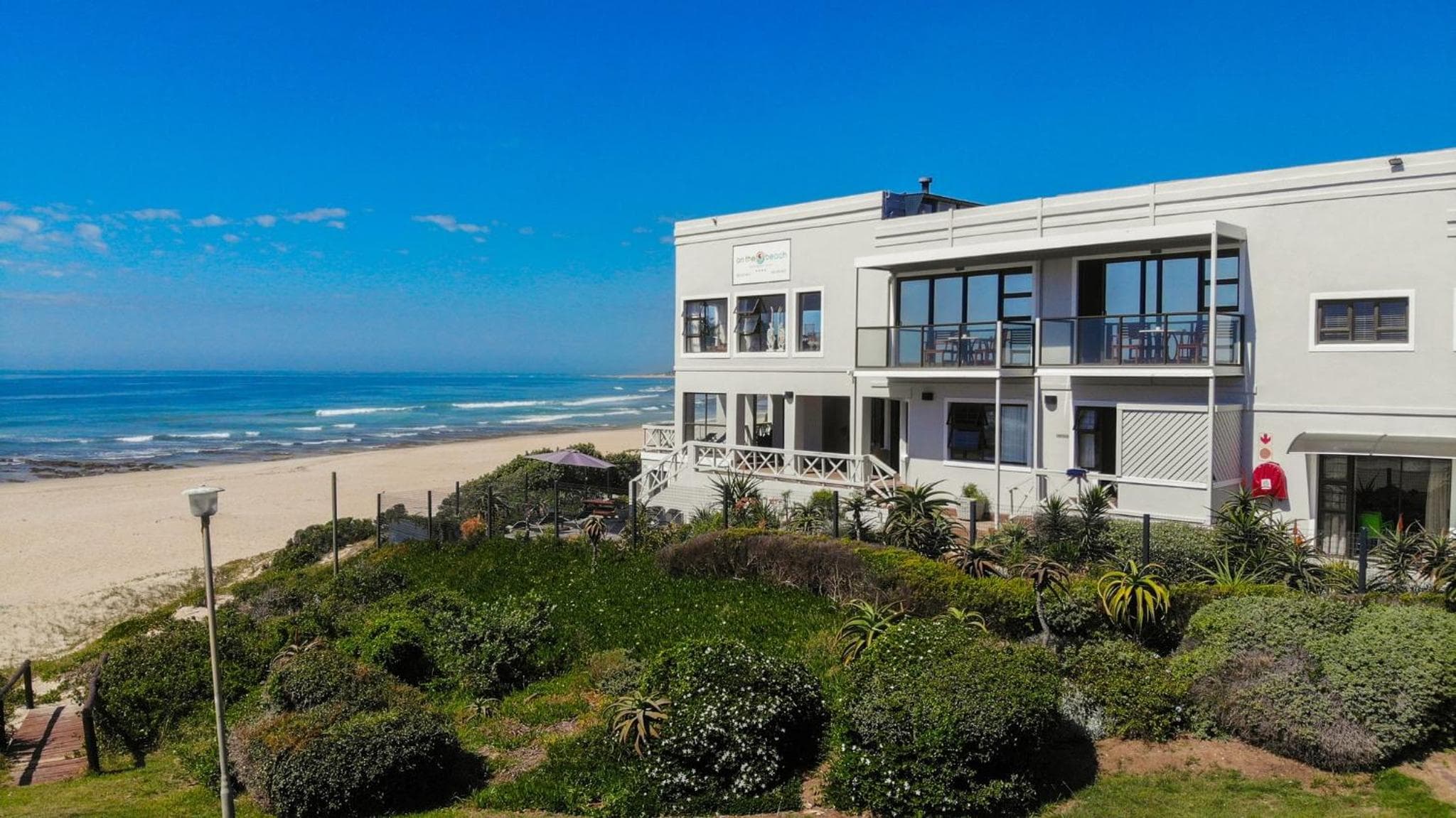 On the Beach Guesthouse Jeffreys Bay