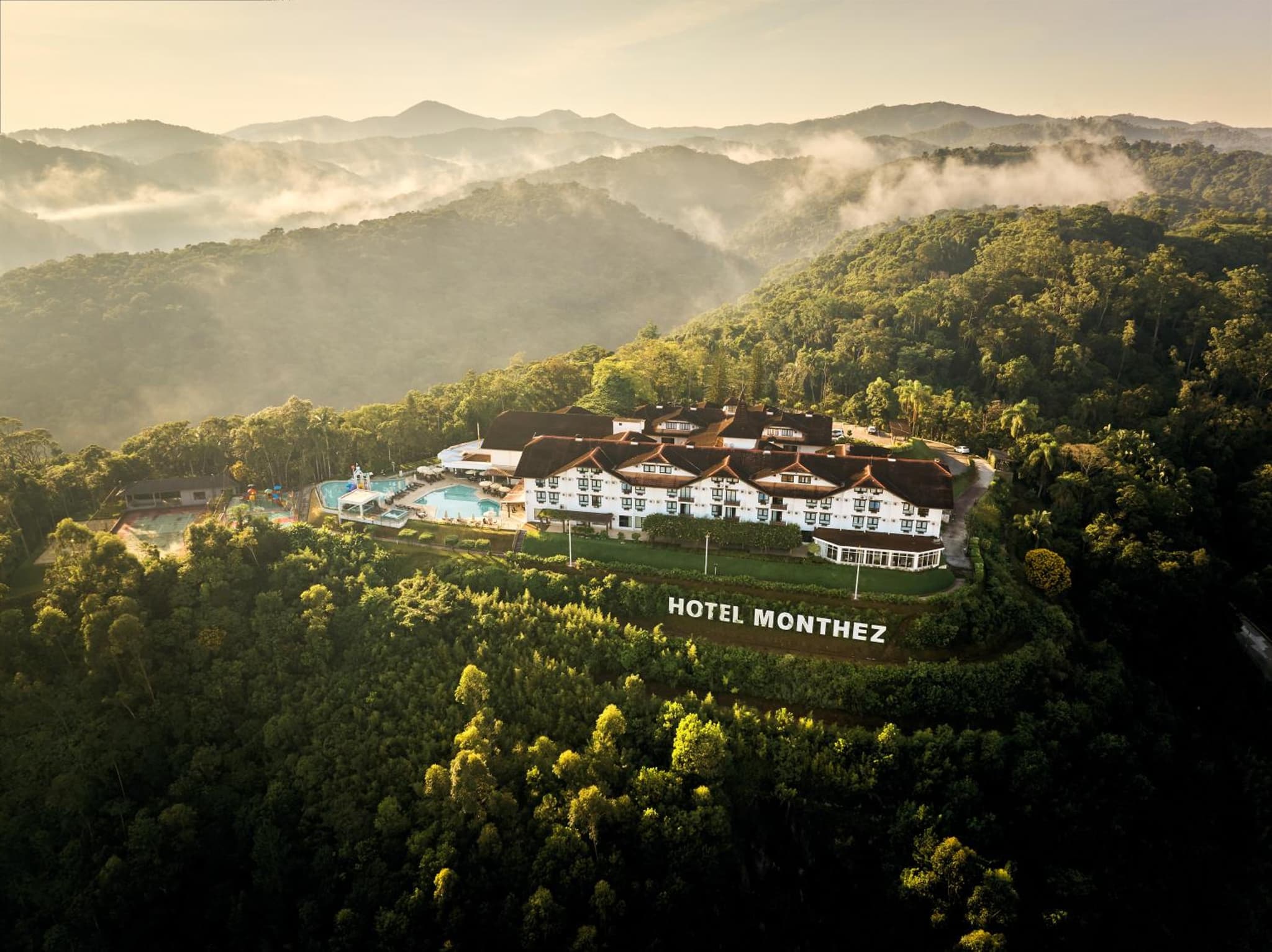 Monthez Hotel & Eventos