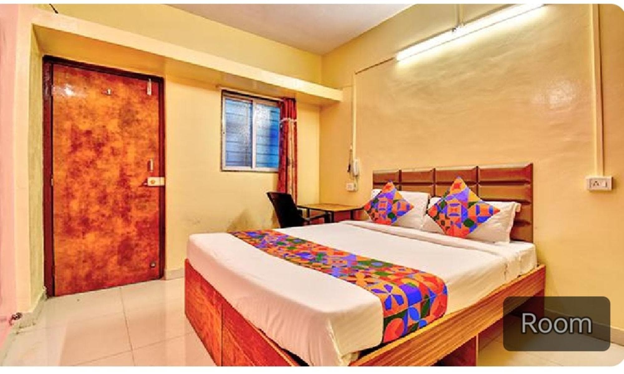 FabHotel SRH photo 3
