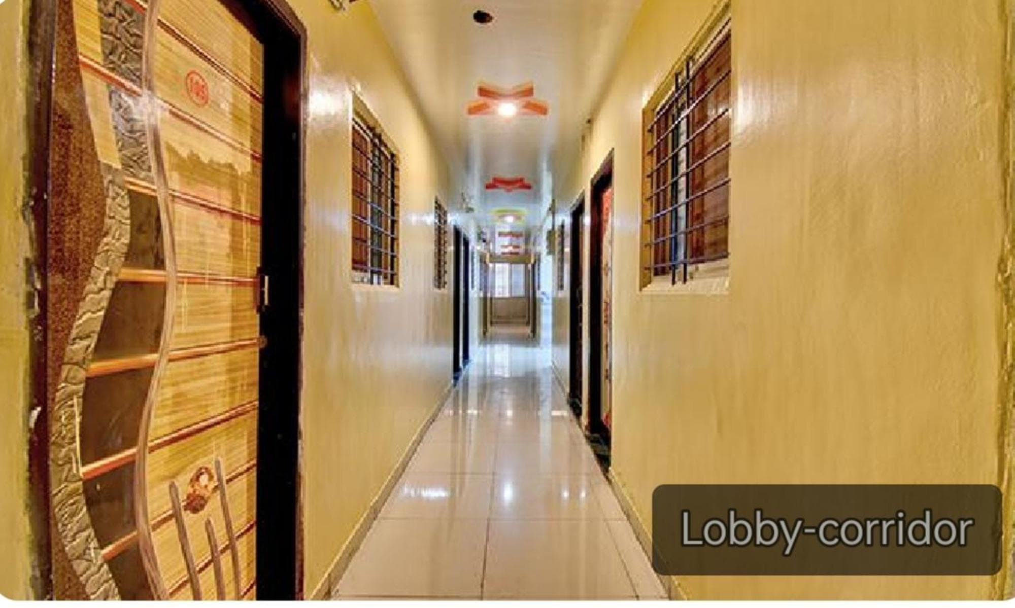 FabHotel SRH photo 2