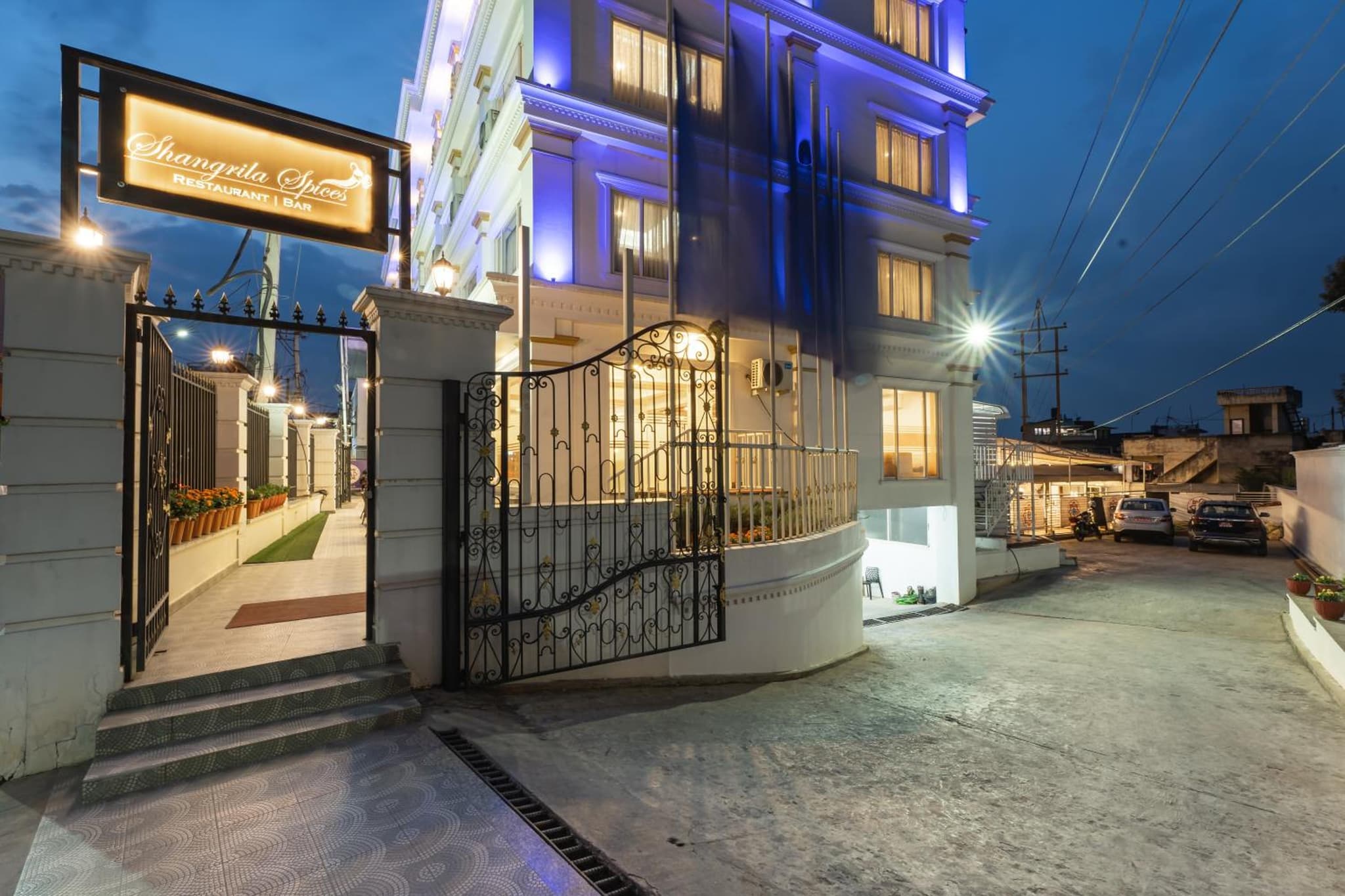 Shangrila Blu Hotel photo 6