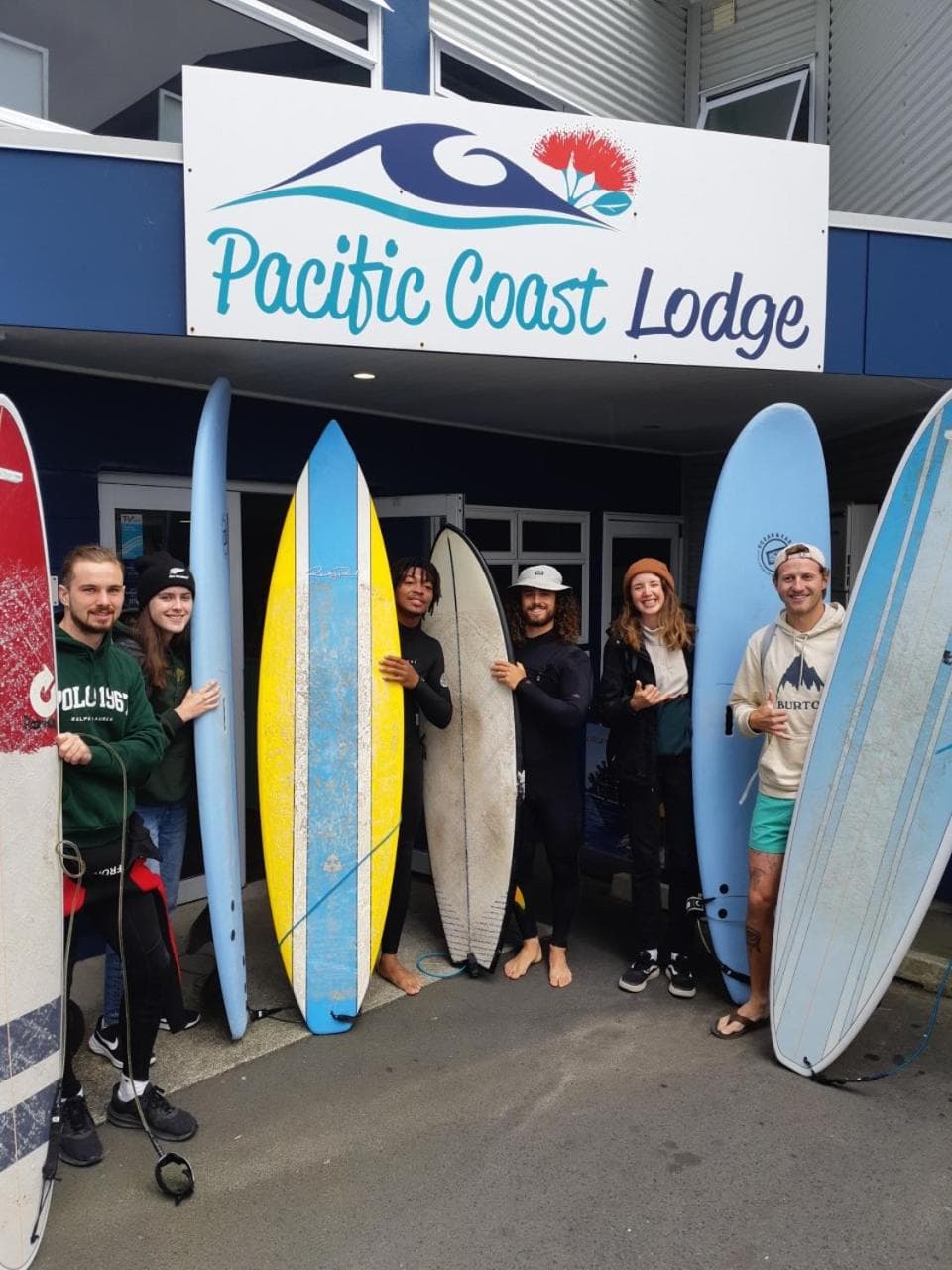 Pacific Coast Lodge and Backpackers photo 2